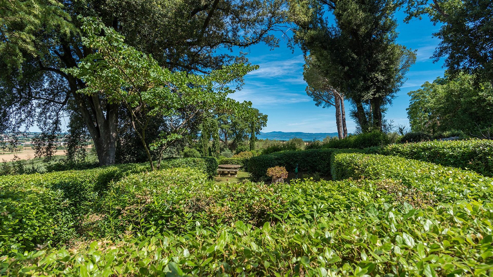 Villa Lemura 10BR, a frescoed Umbrian noble villa near Lake Trasimeno - Photo 20