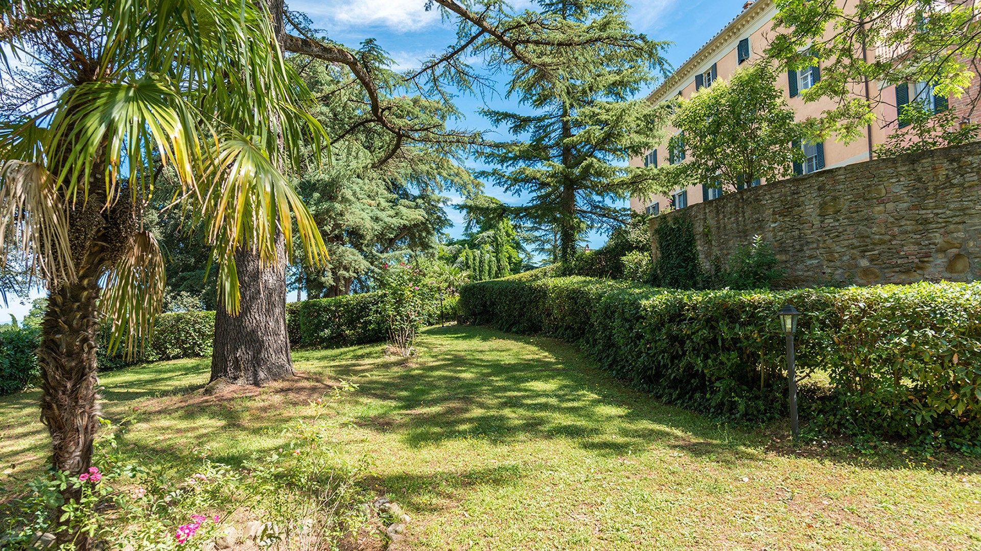 Villa Lemura 10BR, a frescoed Umbrian noble villa near Lake Trasimeno - Photo 23