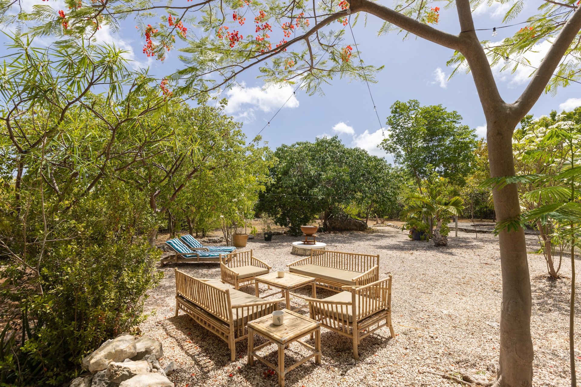 Villa Les Oliviers, a Four-Bedroom Terres Basses Retreat with Private Pool and Koi-Pond Calm - Photo 14