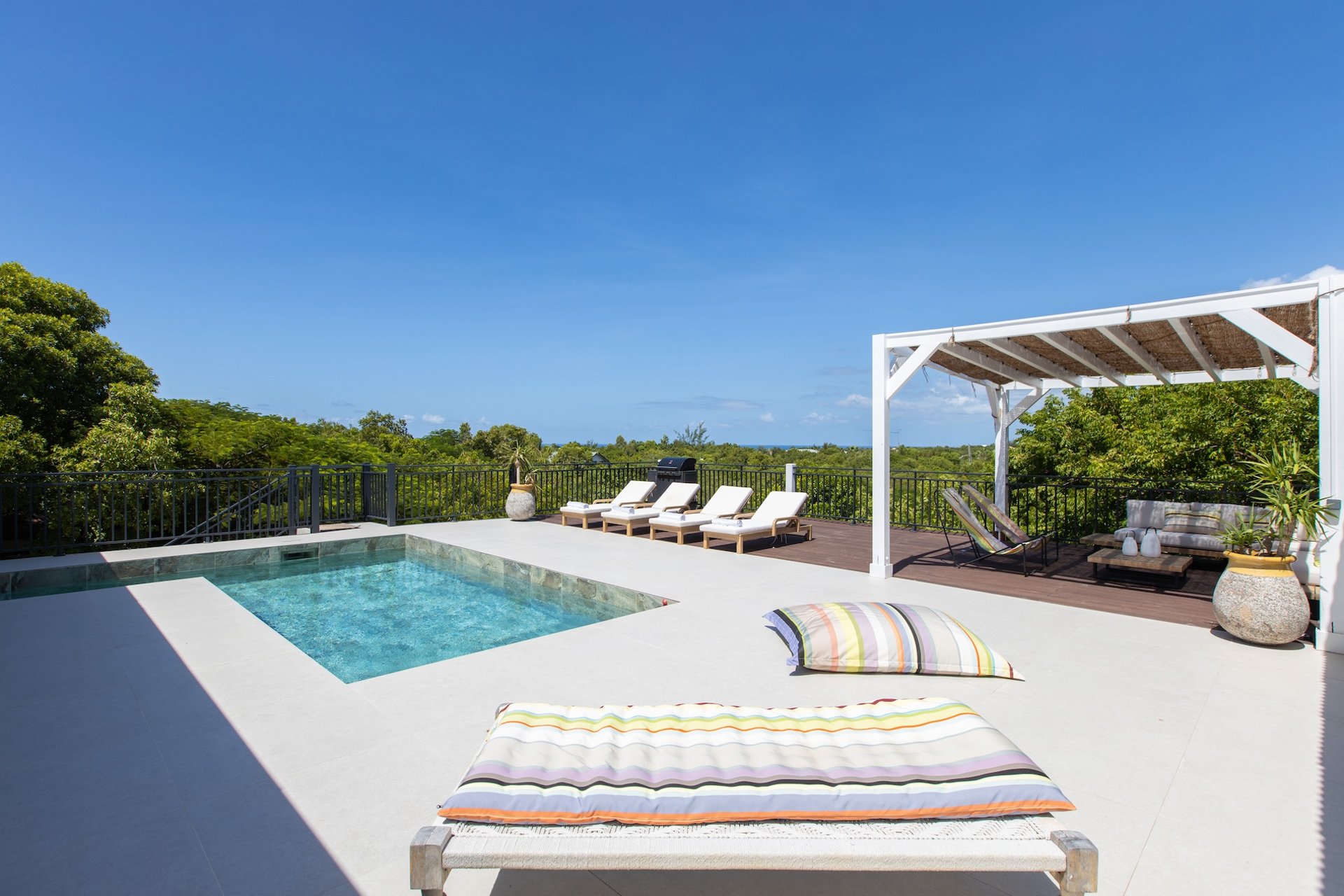 Villa Les Oliviers, a Four-Bedroom Terres Basses Retreat with Private Pool and Koi-Pond Calm Gallery 3