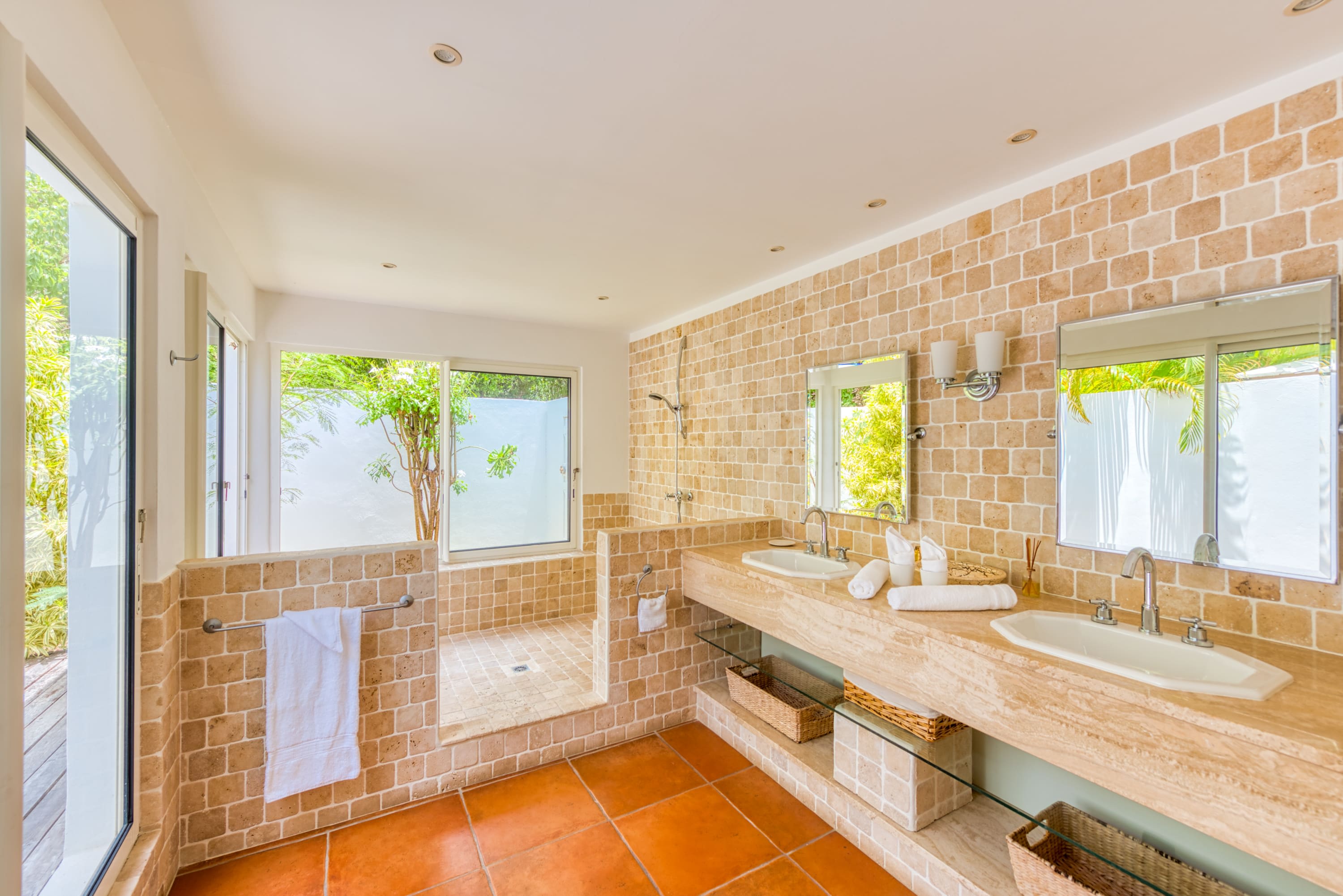 Villa Lotus, Accessible 3 Bedroom Sea View Villa Near Baie Longue - Photo 16