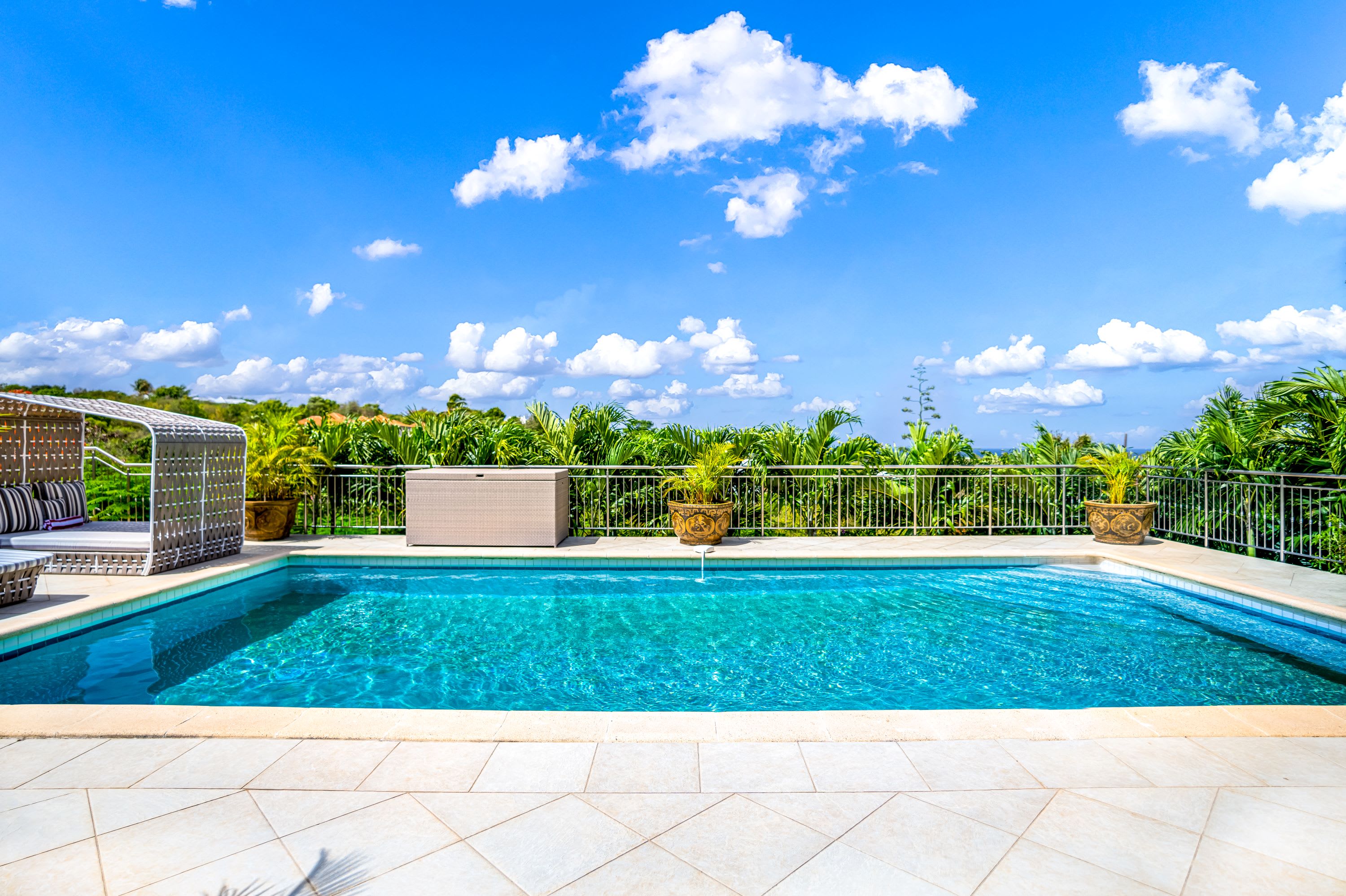 Villa Madras, 5 Bedroom Terres Basses Villa with Sea Views - Photo 8