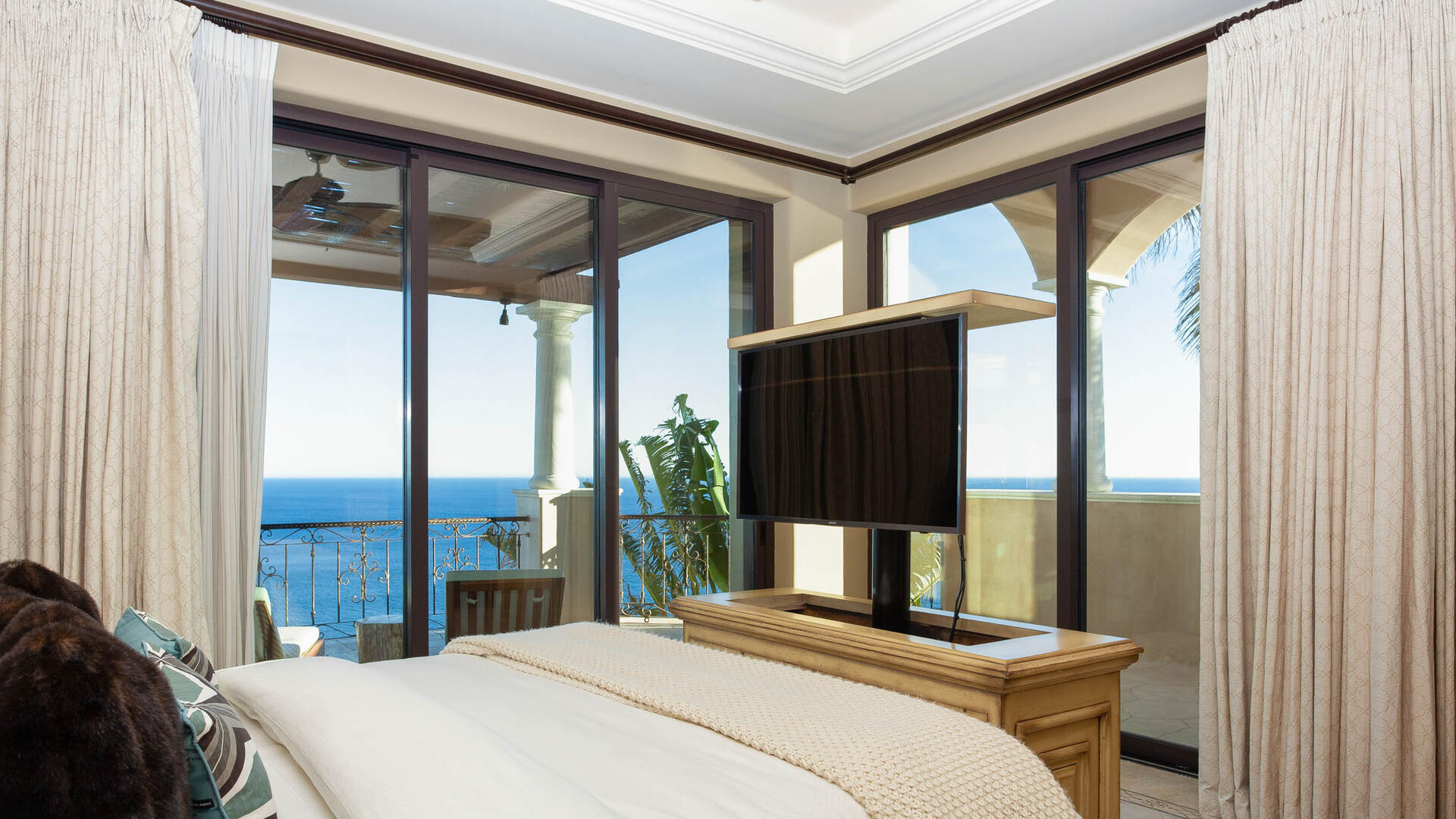 Villa Mar Azul, Ocean View Grandeur in Villas del Mar Palmilla - Photo 25