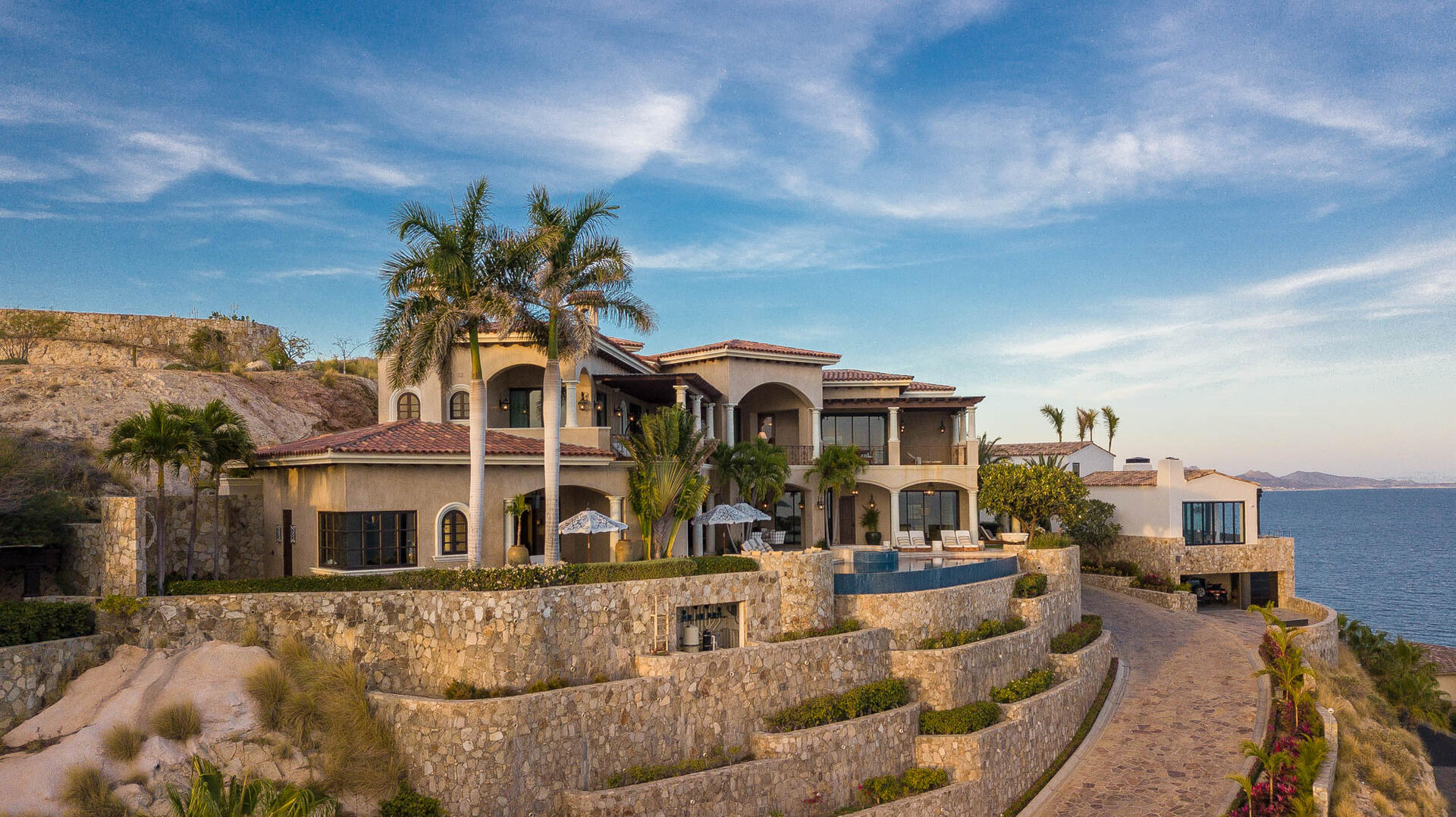 Villa Mar Azul, Ocean View Grandeur in Villas del Mar Palmilla Gallery 3