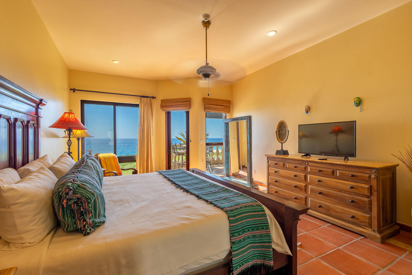 Villa Mariposa, Ocean-View Hacienda Villa in Cabo Del Sol - Photo 17