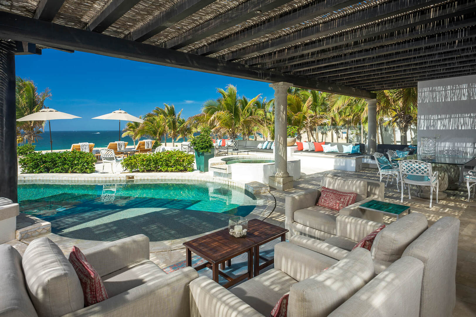 Villa Pacifica, Beachfront Pedregal Villa with Pool, Jacuzzi and Home Theatre - Photo 11