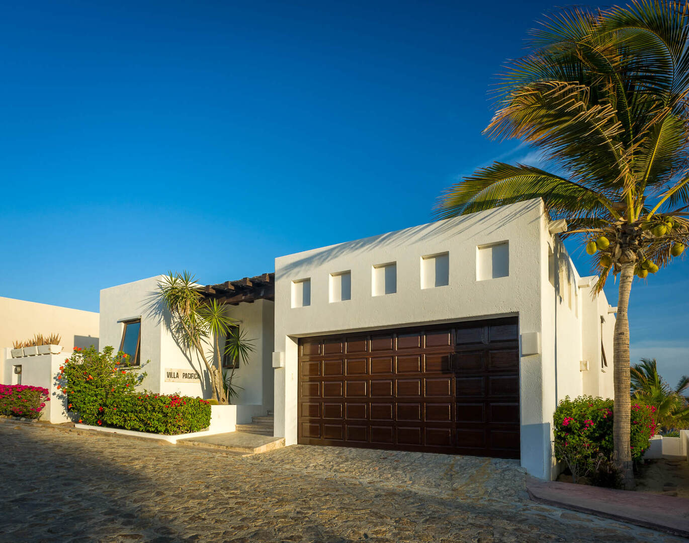 Villa Pacifica, Beachfront Pedregal Villa with Pool, Jacuzzi and Home Theatre - Photo 26