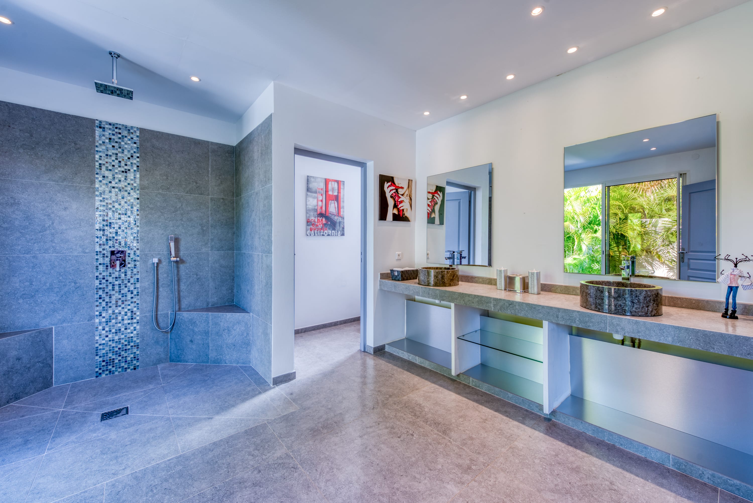 Villa Palm Bay, a Sleek Sea View Retreat in Terres Basses - Photo 29