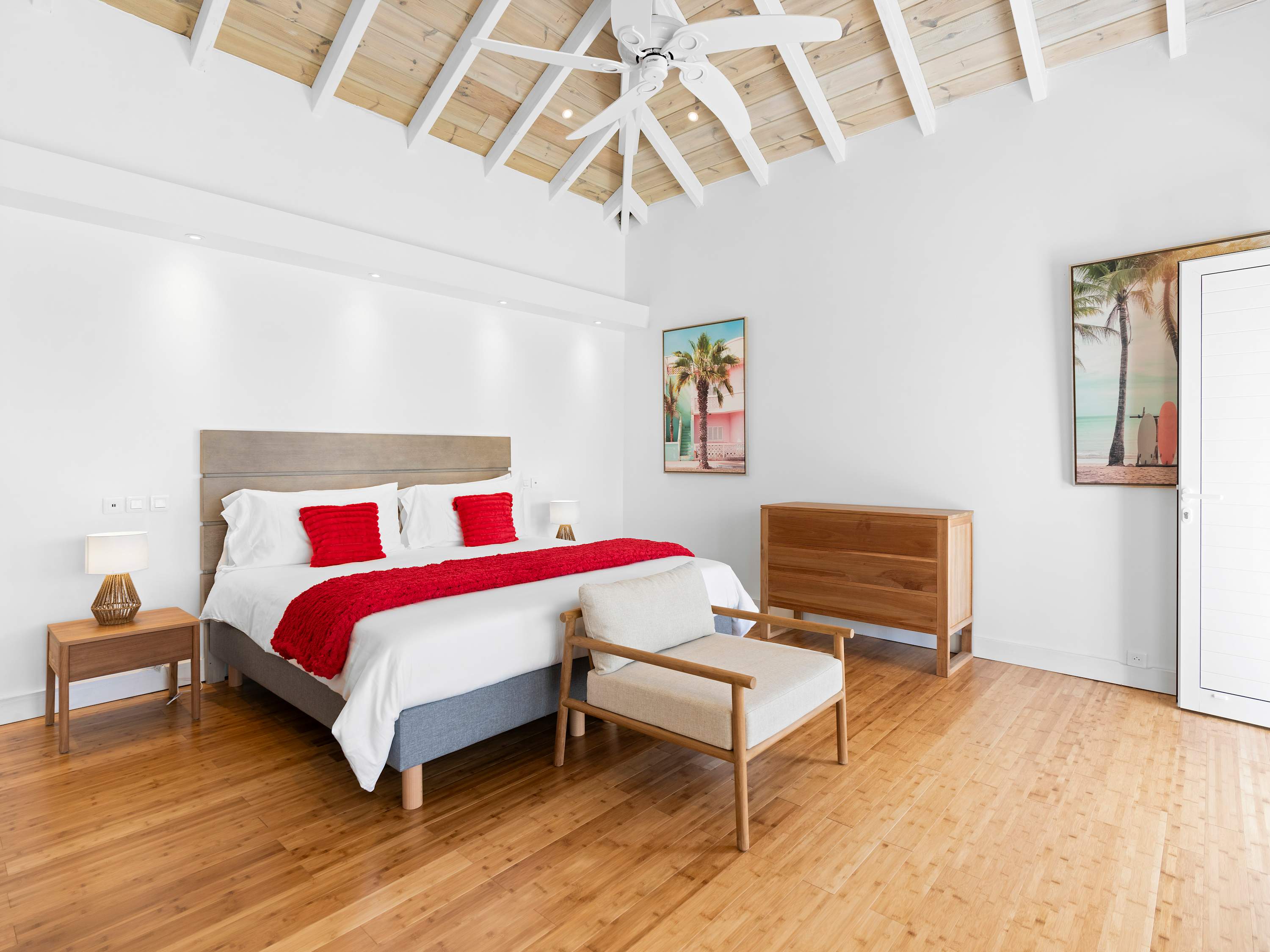 Villa Palm Bay, a Sleek Sea View Retreat in Terres Basses - Photo 47