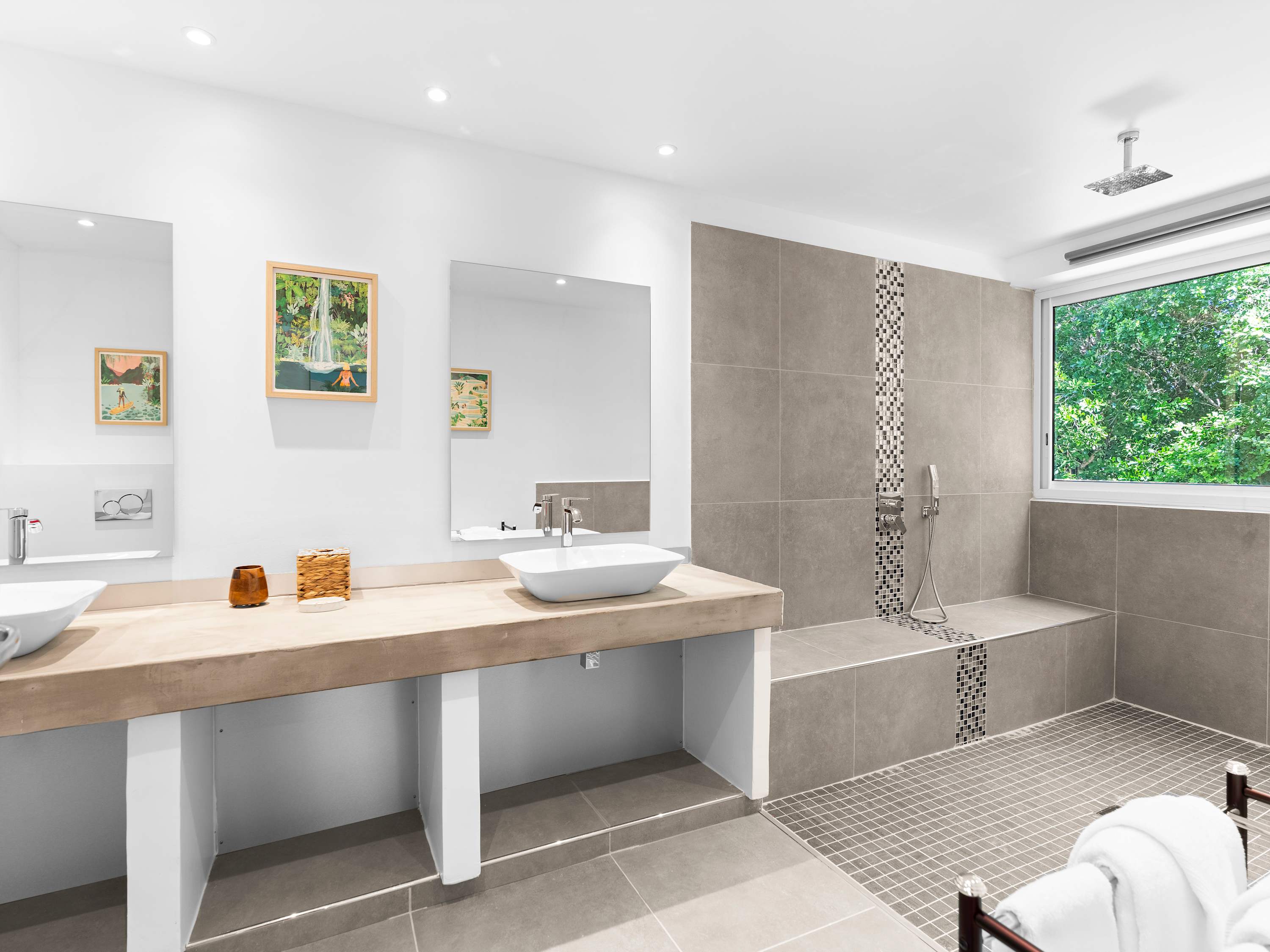 Villa Palm Bay, a Sleek Sea View Retreat in Terres Basses - Photo 52