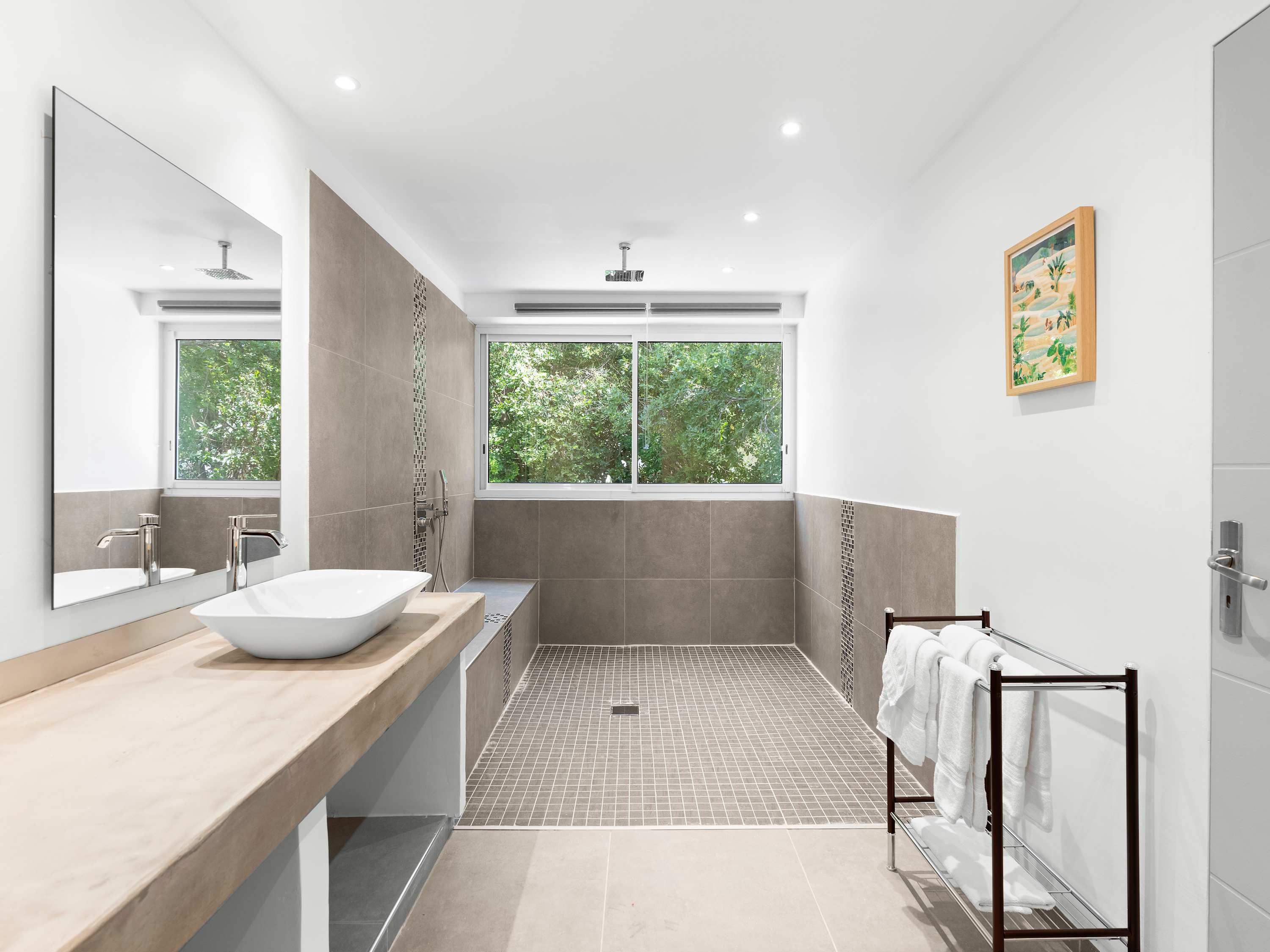 Villa Palm Bay, a Sleek Sea View Retreat in Terres Basses - Photo 53