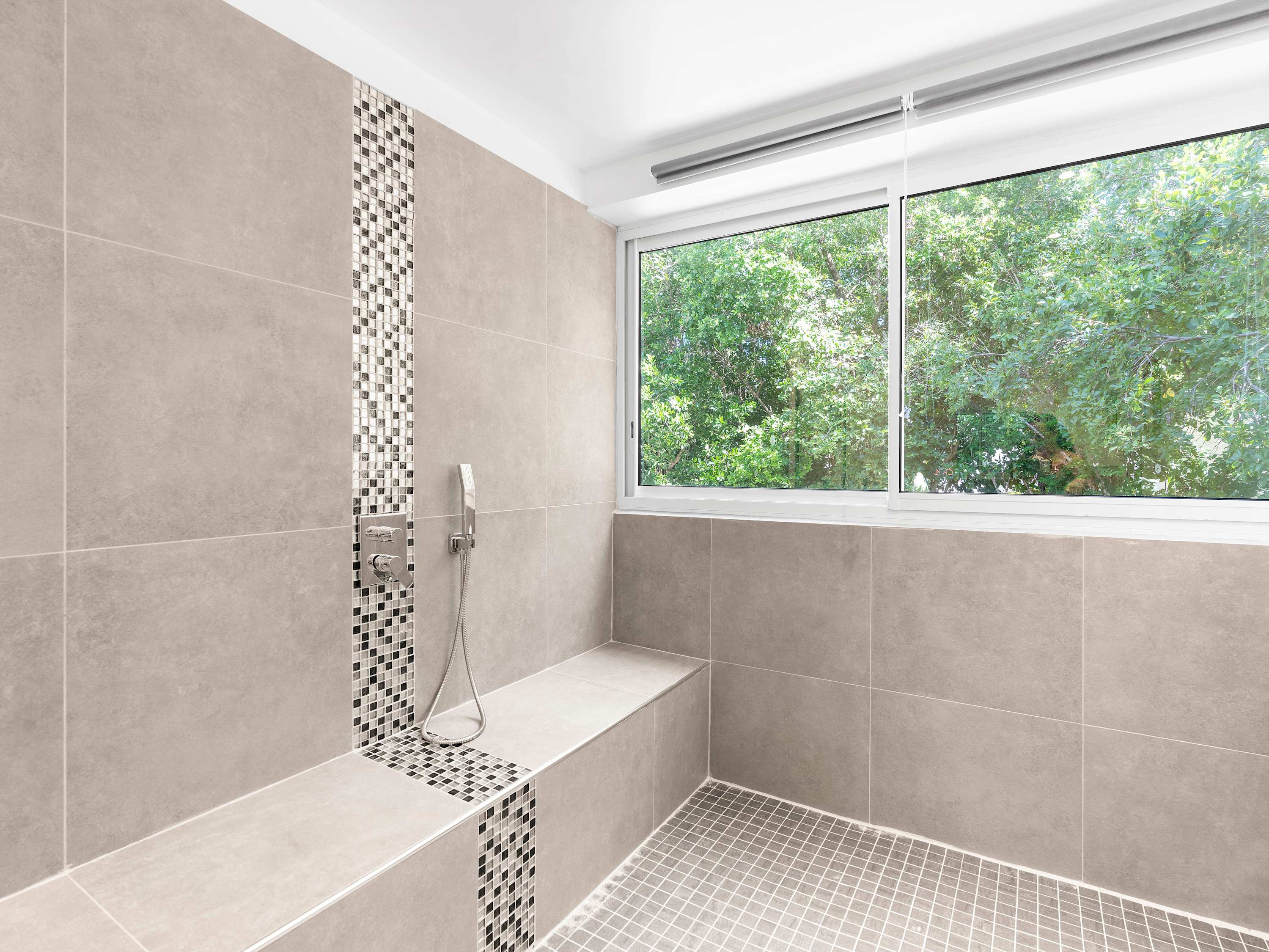 Villa Palm Bay, a Sleek Sea View Retreat in Terres Basses - Photo 55