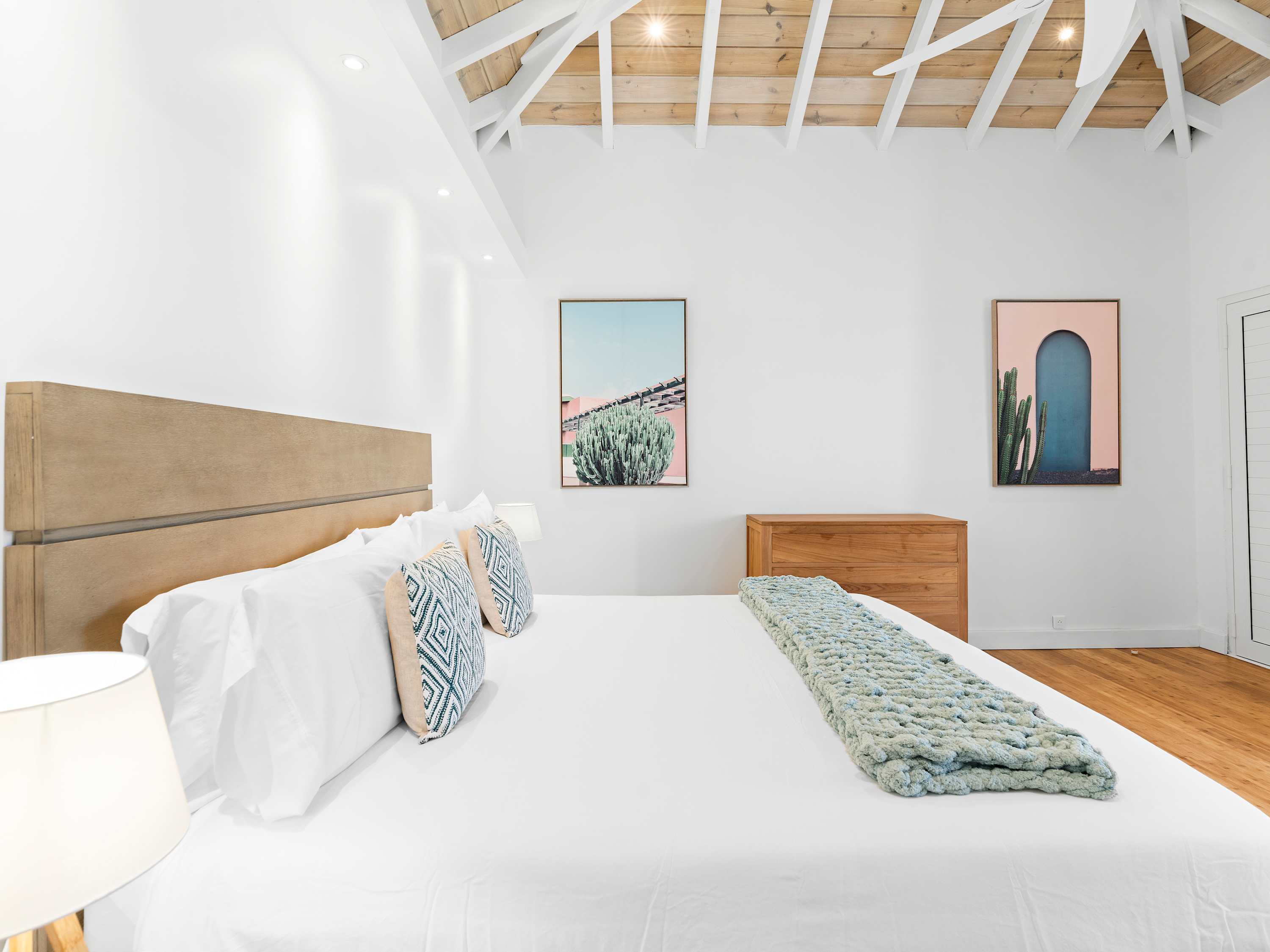 Villa Palm Bay, a Sleek Sea View Retreat in Terres Basses - Photo 65