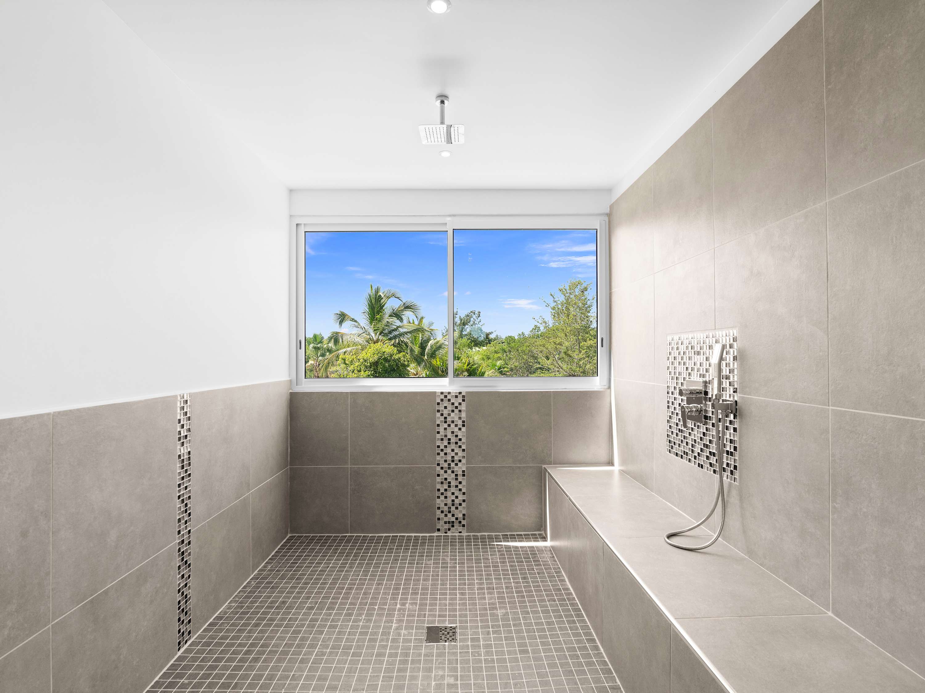 Villa Palm Bay, a Sleek Sea View Retreat in Terres Basses - Photo 69