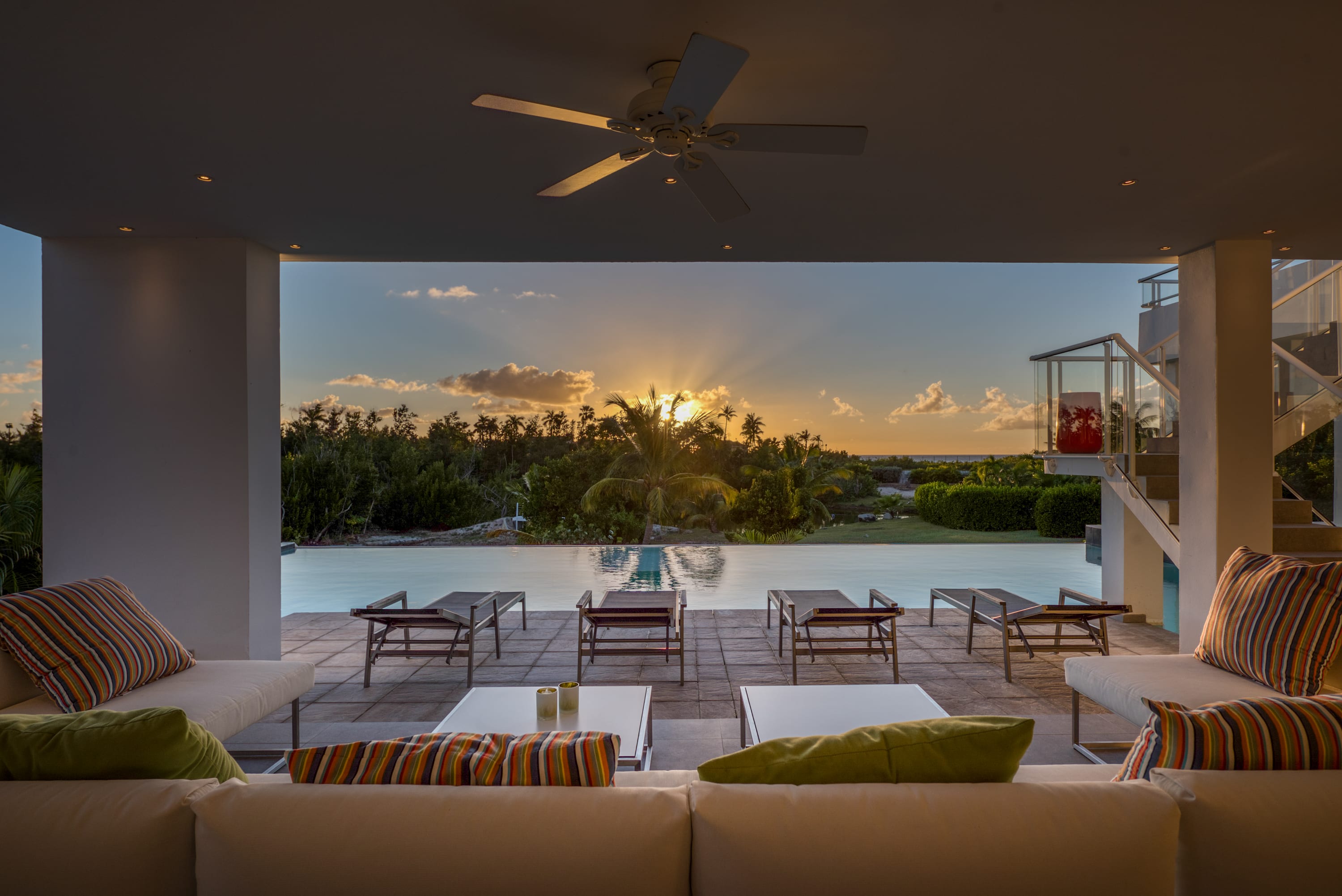 Villa Palm Bay, a Sleek Sea View Retreat in Terres Basses - Photo 78