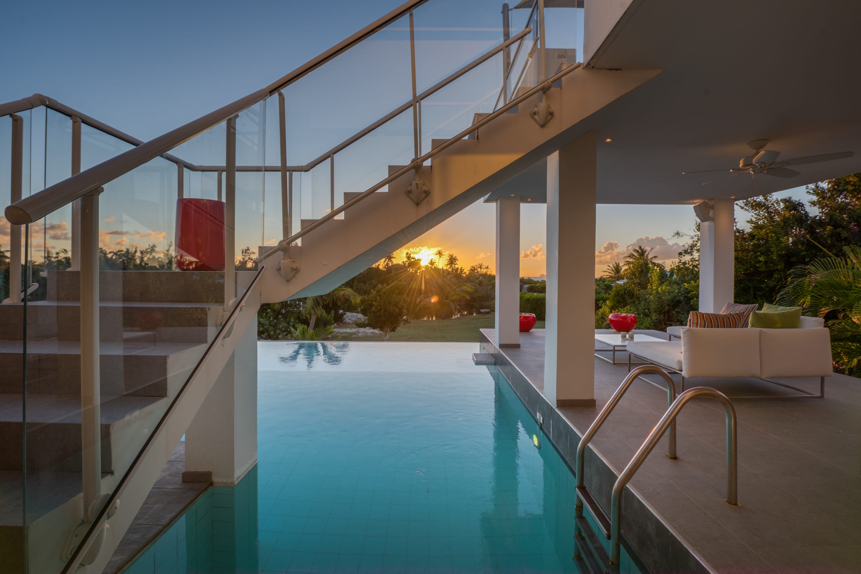 Villa Palm Bay, a Sleek Sea View Retreat in Terres Basses - Photo 79