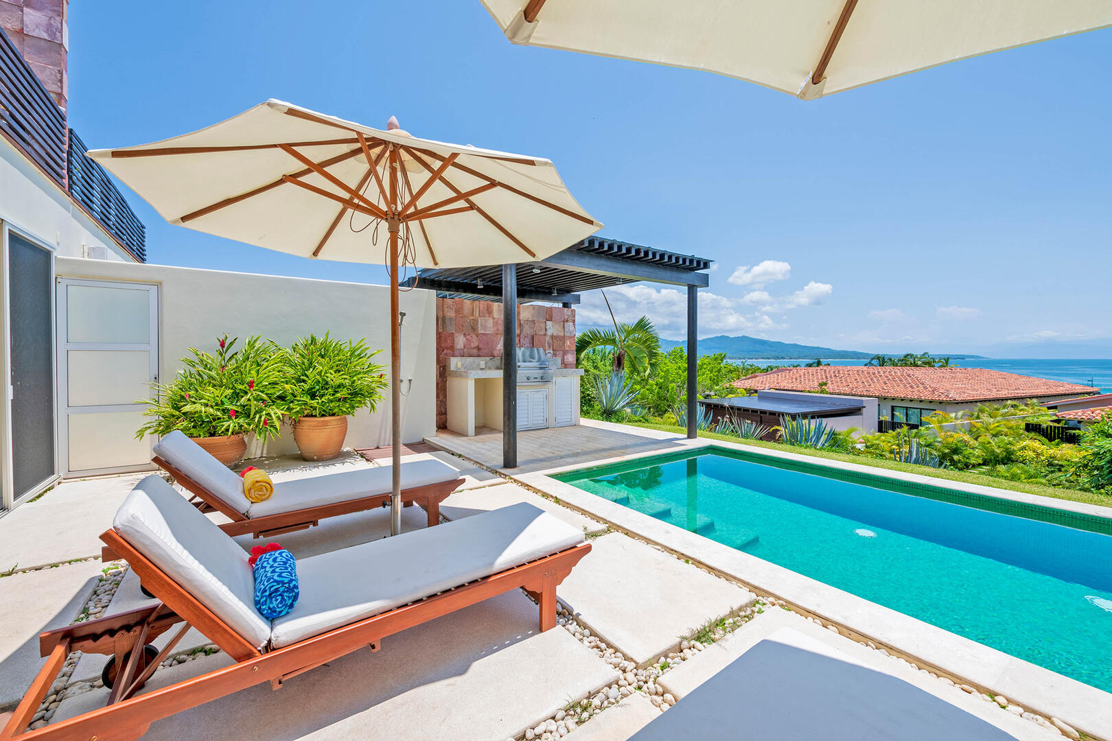 Villa Perla, a Three Bedroom Punta Mita Villa with Ocean Views, Infinity Pool and Beach Club Access - Photo 45