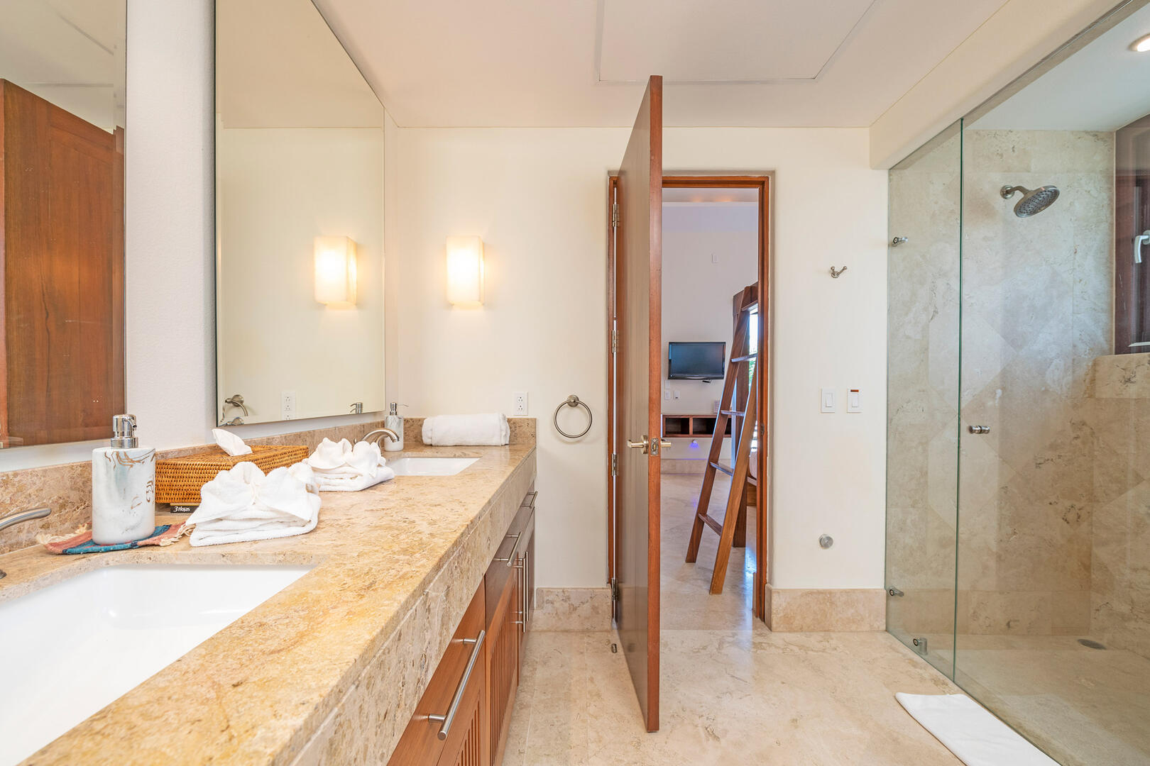 Villa Perla, a Three Bedroom Punta Mita Villa with Ocean Views, Infinity Pool and Beach Club Access - Photo 9