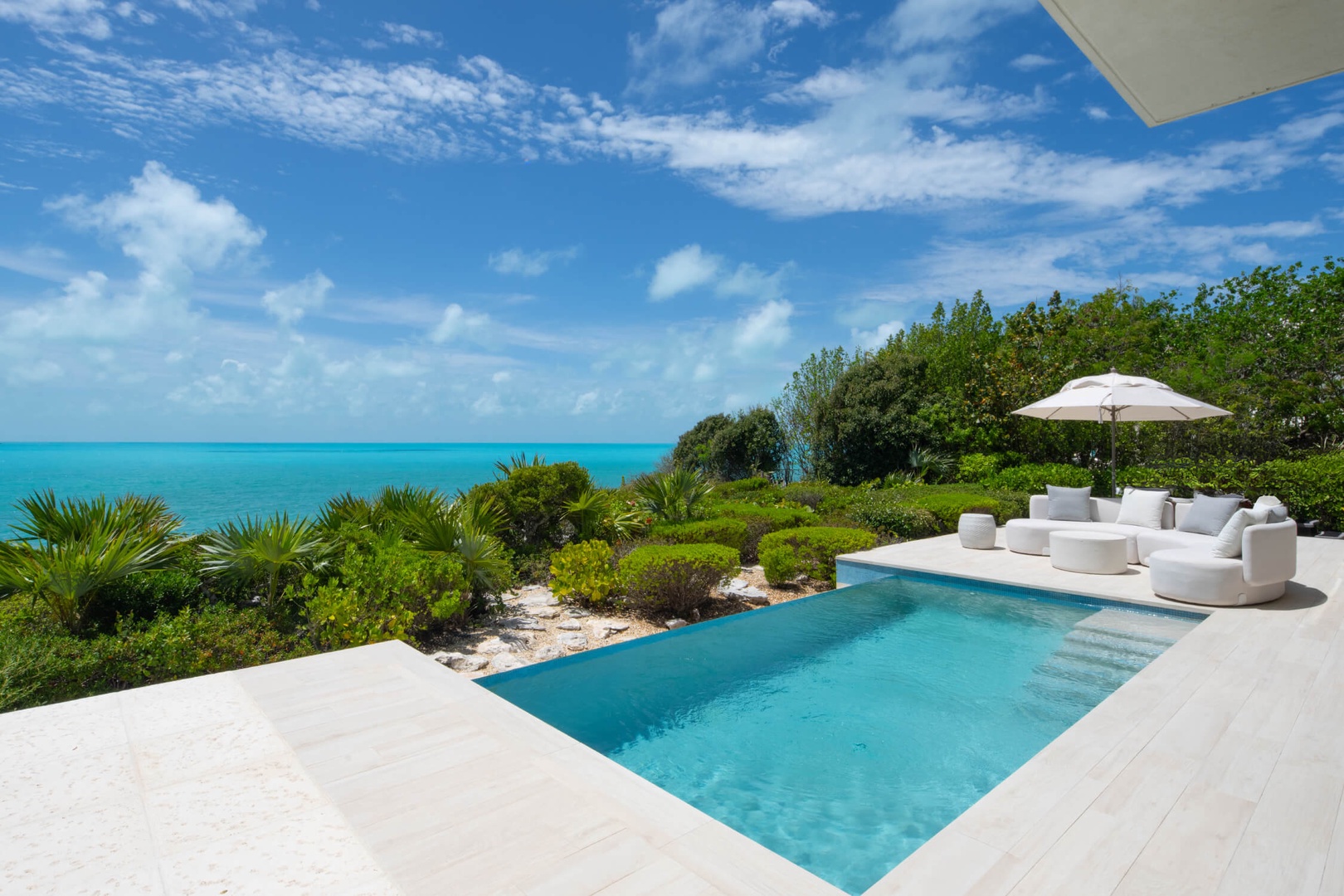 Villa Sol y Luna, Oceanfront Glass and Moonlit Terraces in Providenciales - Photo 5