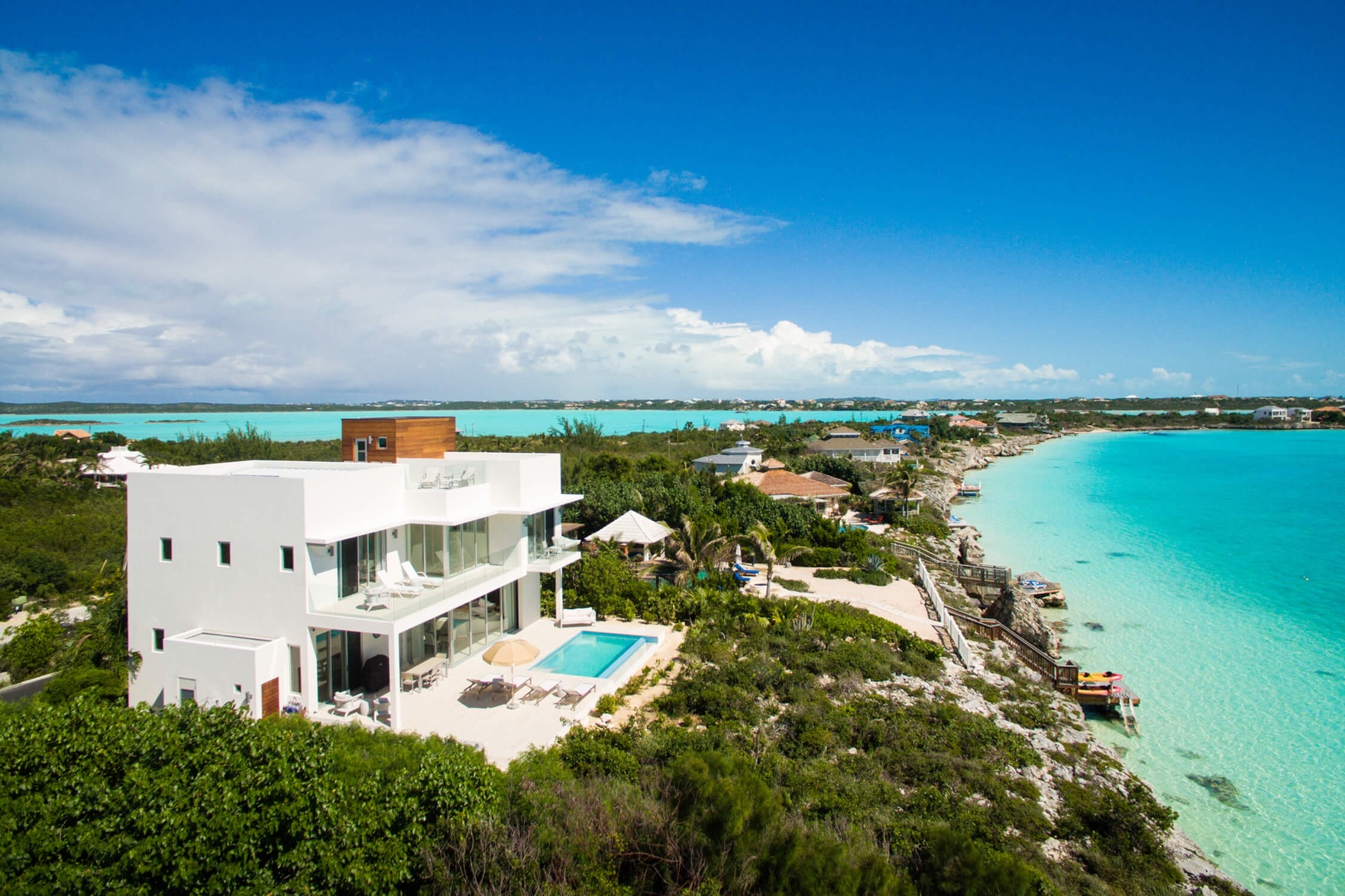 Villa Sol y Luna, Oceanfront Glass and Moonlit Terraces in Providenciales - Photo 9