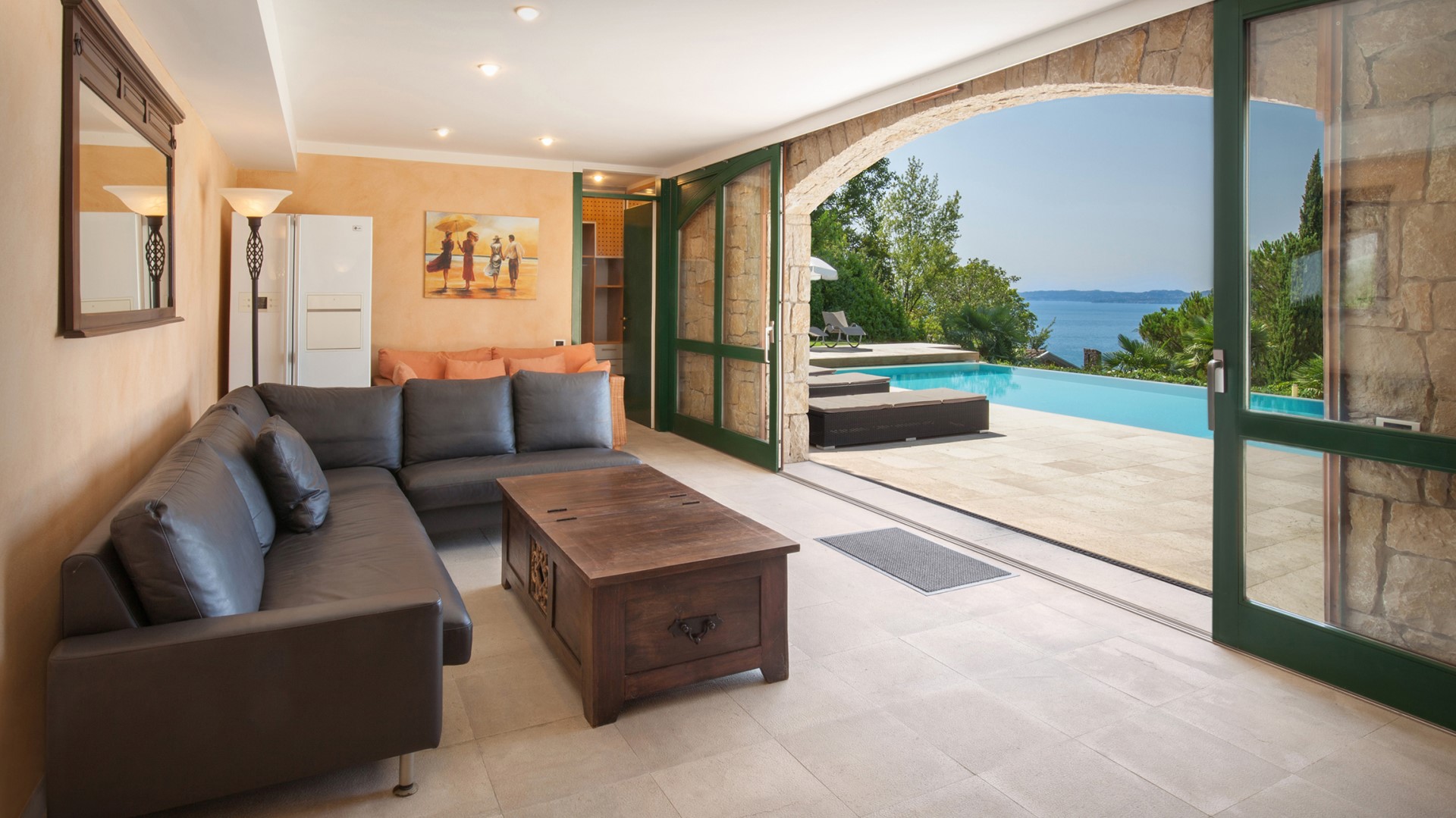 Villa Sybille, Contemporary Lake Garda Villa with Panoramic Views Gallery 1