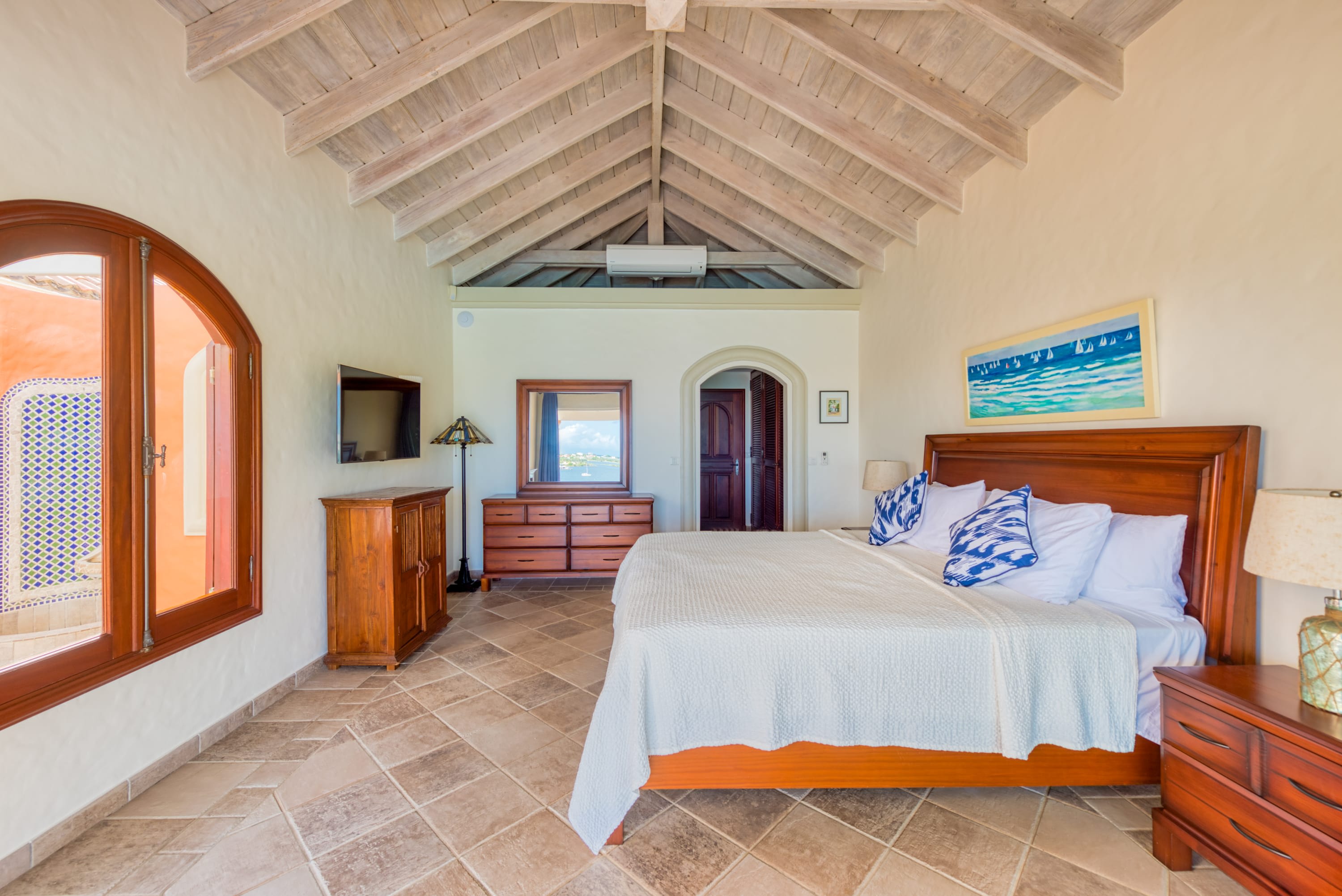 Villa Terre Azure, Terres Basses Villa with Lagoon Views and a 50-Foot Infinity Pool - Photo 18