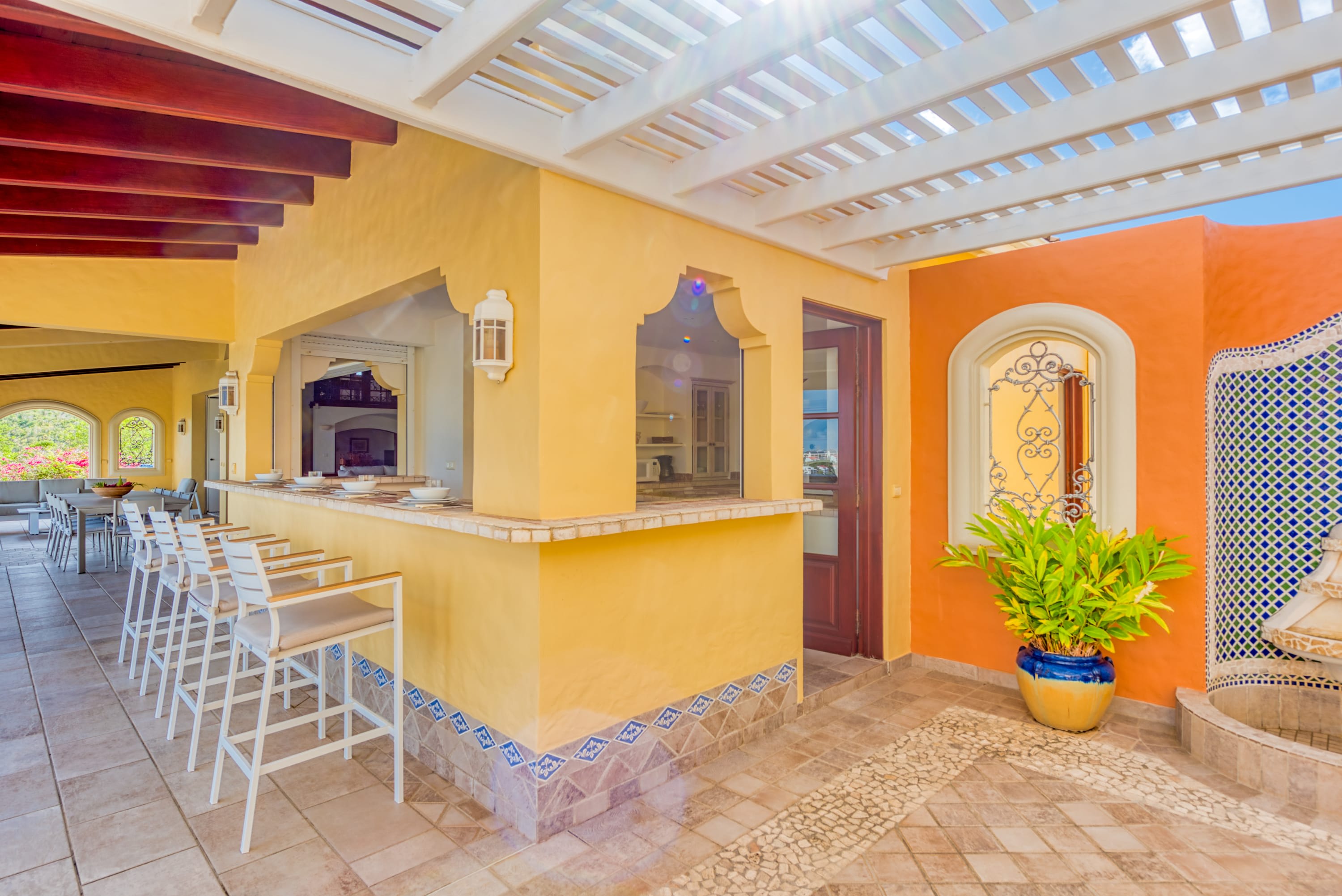 Villa Terre Azure, Terres Basses Villa with Lagoon Views and a 50-Foot Infinity Pool - Photo 23