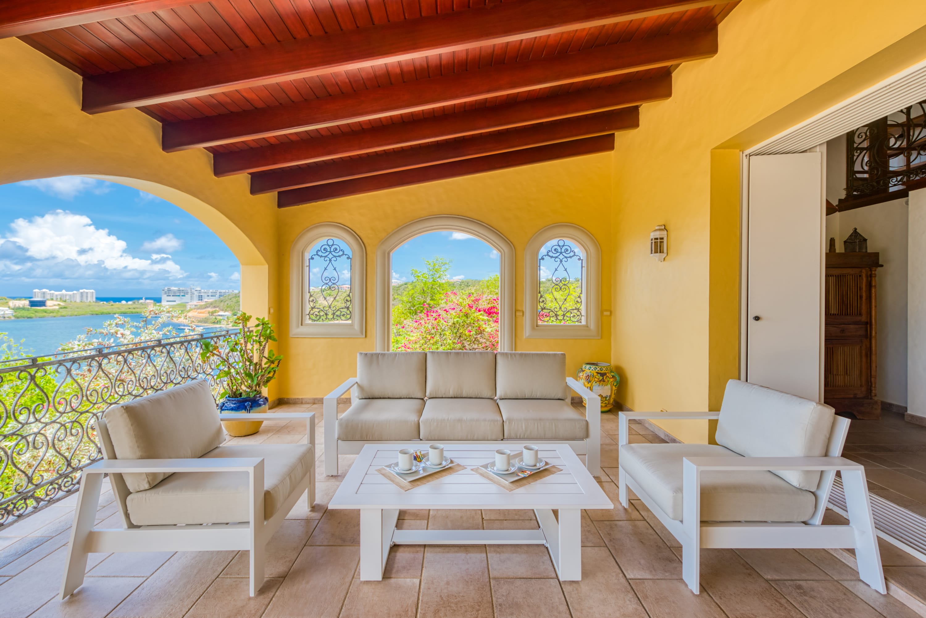 Villa Terre Azure, Terres Basses Villa with Lagoon Views and a 50-Foot Infinity Pool - Photo 8