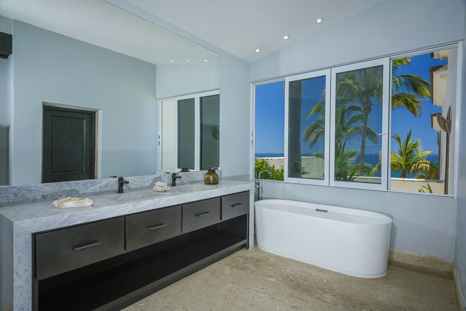 Villa Tortuga Palmilla, Beachfront Luxury in Palmilla Sur - Photo 17