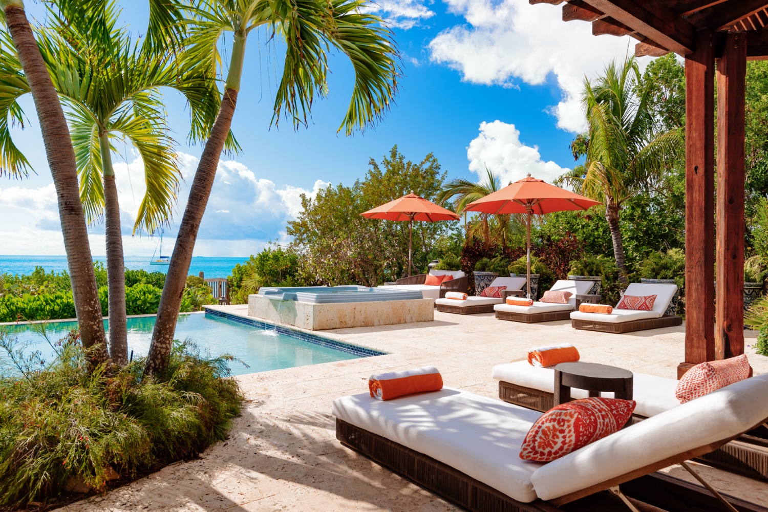 Villa Valentina, Beachfront Grace on Providenciales with Infinity Pool, Dock and Sea Views Gallery 2