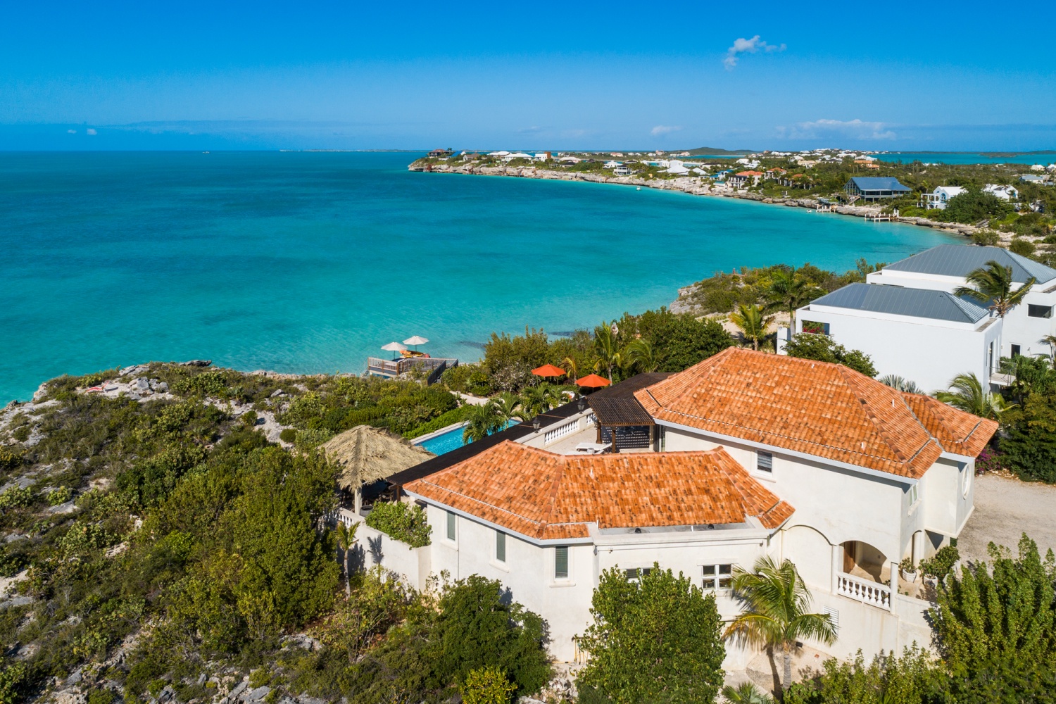 Villa Valentina, Beachfront Grace on Providenciales with Infinity Pool, Dock and Sea Views - Photo 21