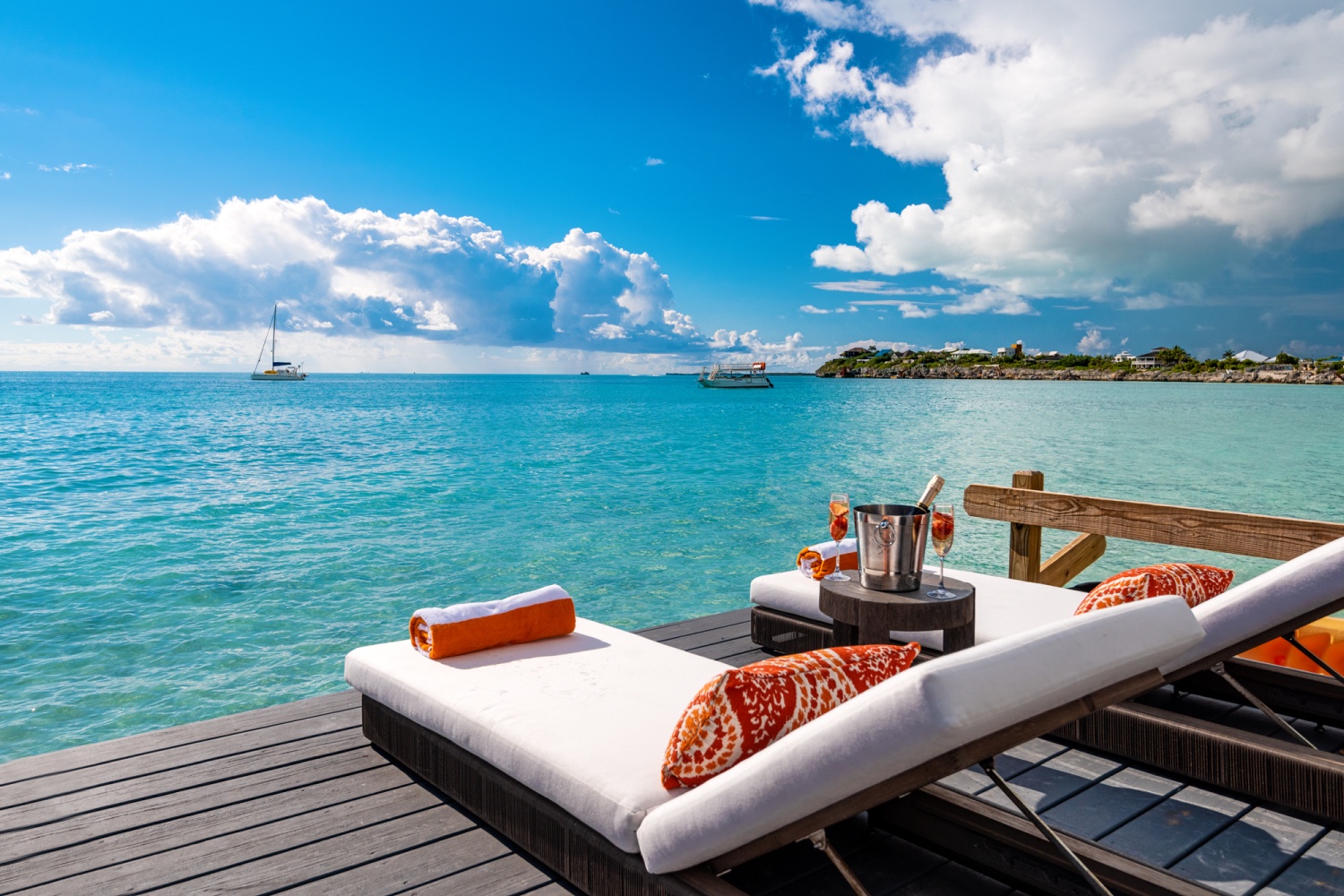 Villa Valentina, Beachfront Grace on Providenciales with Infinity Pool, Dock and Sea Views Gallery 3