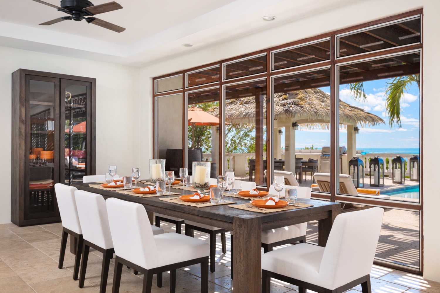Villa Valentina, Beachfront Grace on Providenciales with Infinity Pool, Dock and Sea Views - Photo 8