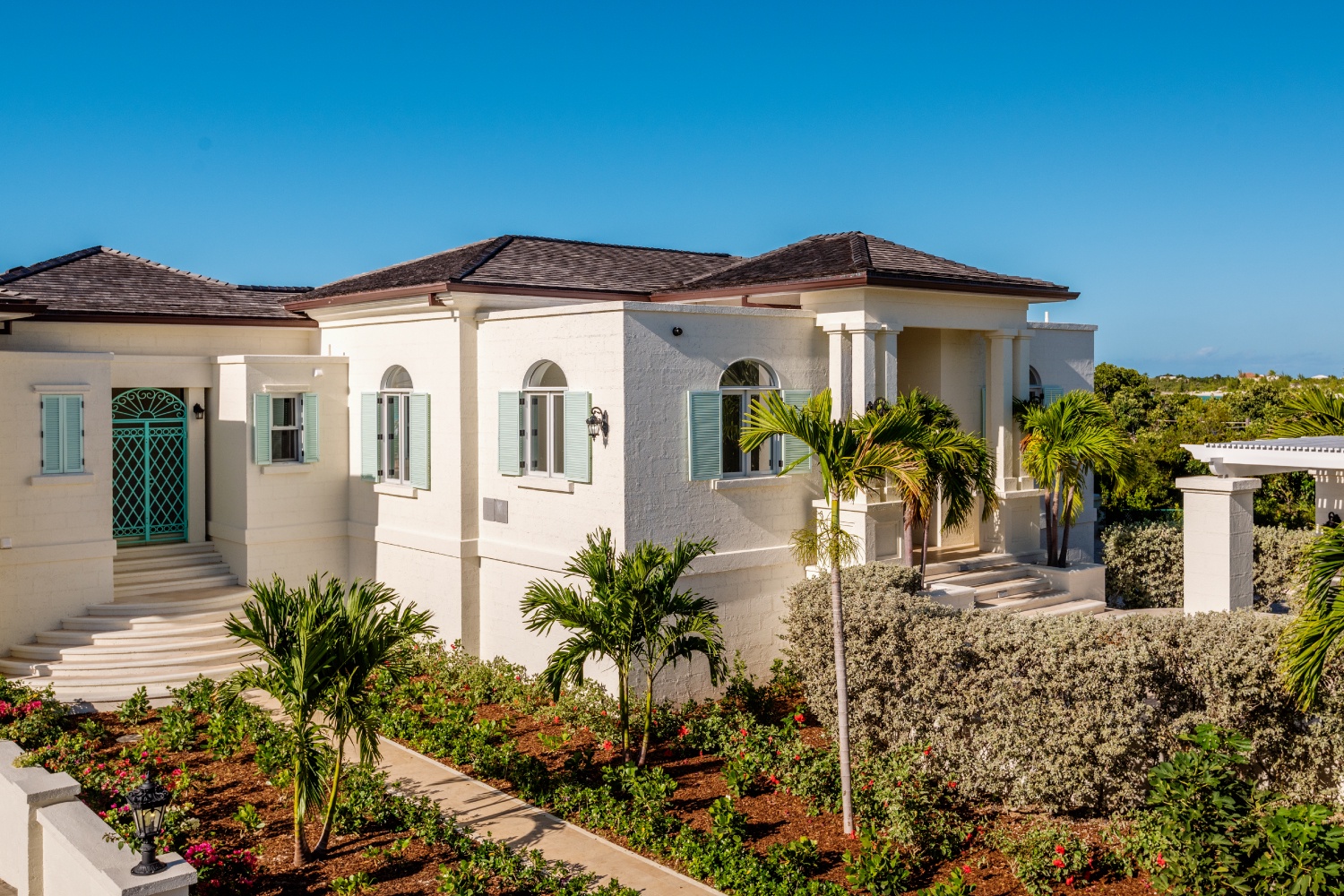 Villa Vamar on Taylor Bay Beach, Private Oceanfront Provo Villa for 12 - Photo 50