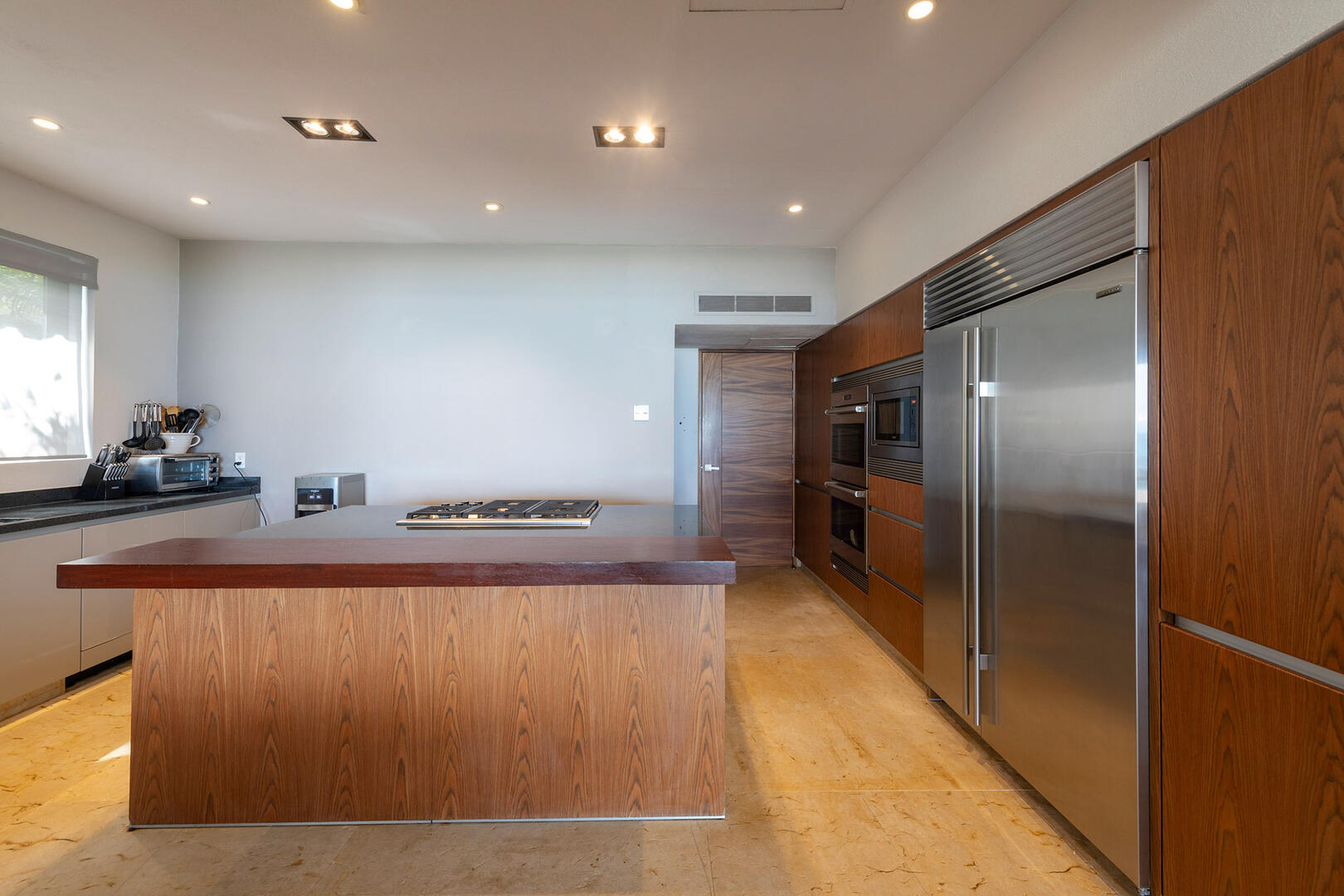 Villa Vista Hermosa, Oceanfront Punta Mita Villa with Private Beach Club Access - Photo 17