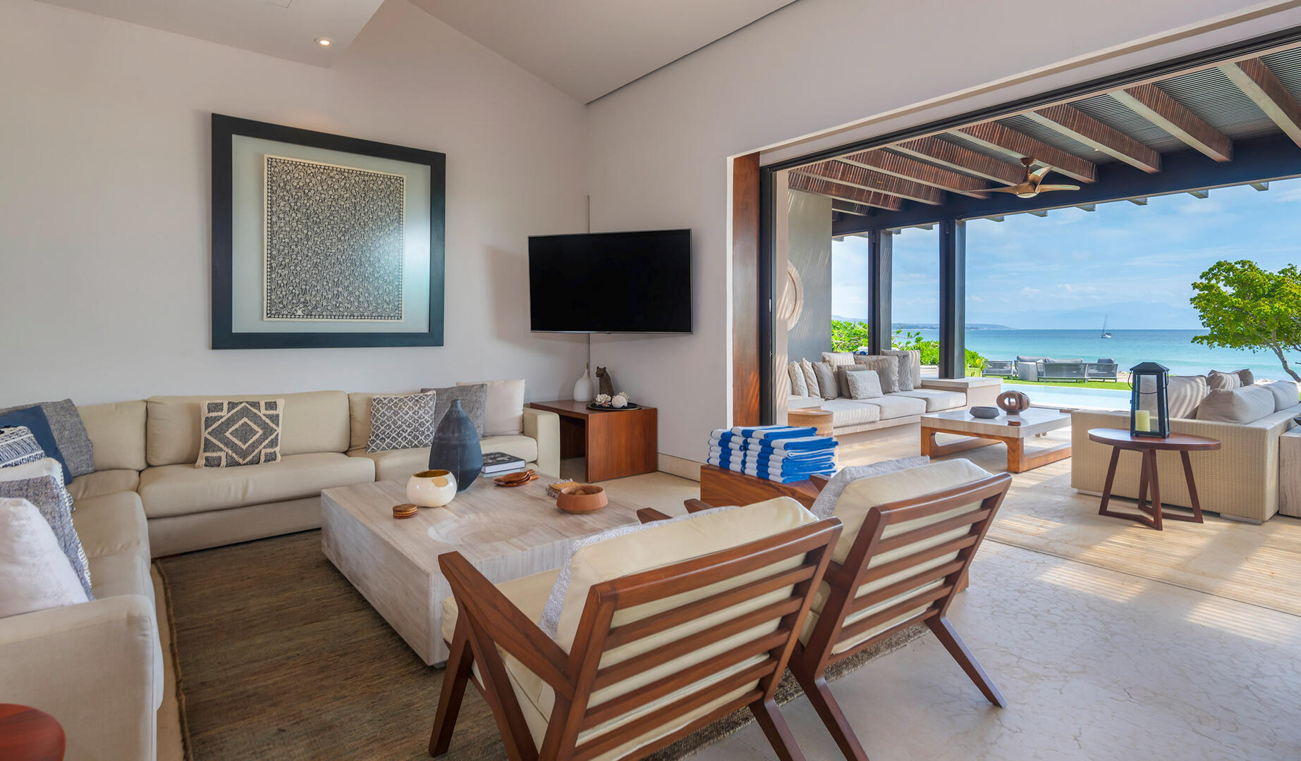 Villa Vista Hermosa, Oceanfront Punta Mita Villa with Private Beach Club Access - Photo 18