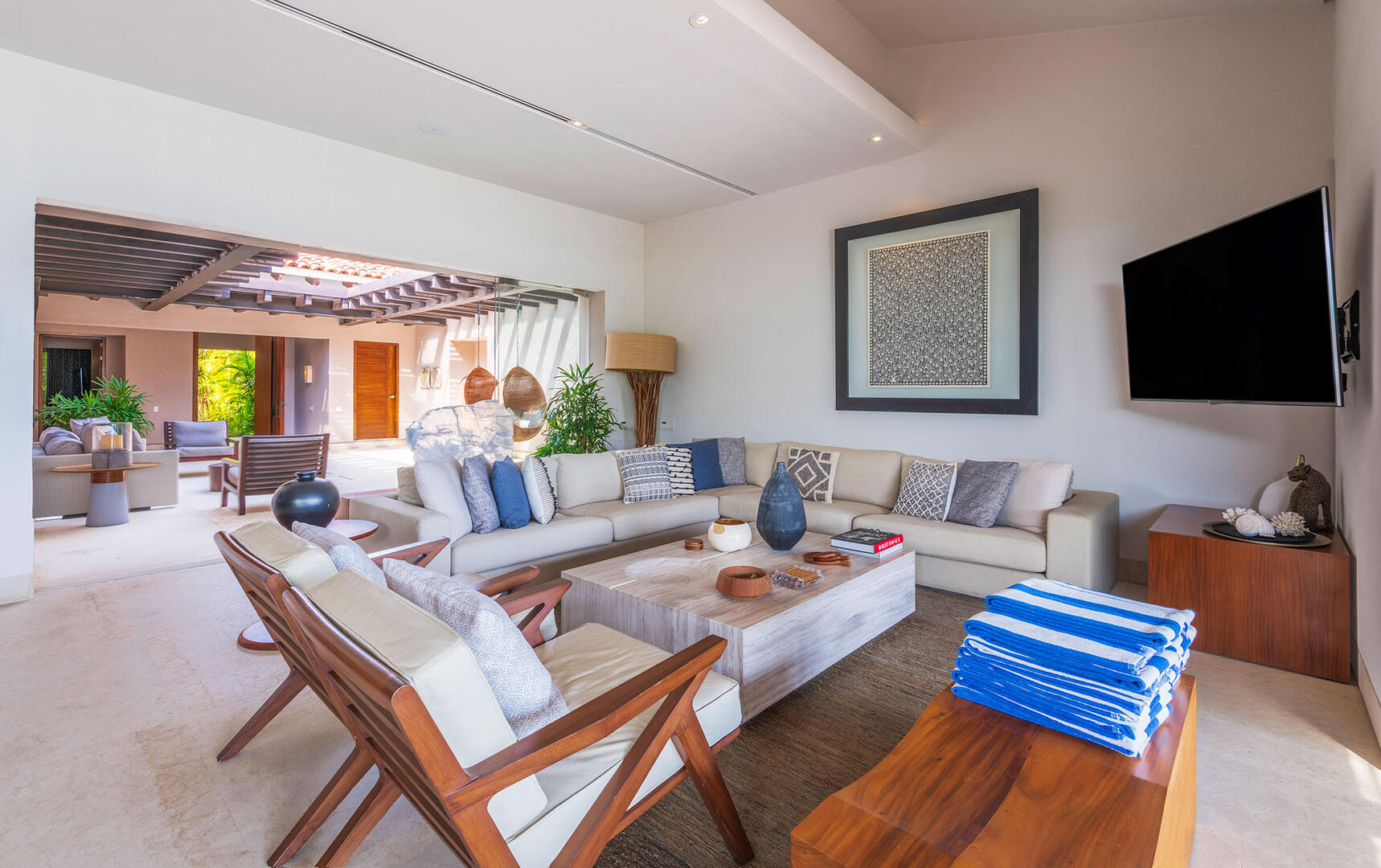 Villa Vista Hermosa, Oceanfront Punta Mita Villa with Private Beach Club Access - Photo 24