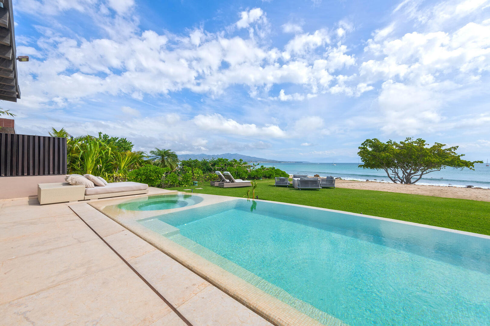 Villa Vista Hermosa, Oceanfront Punta Mita Villa with Private Beach Club Access - Photo 41