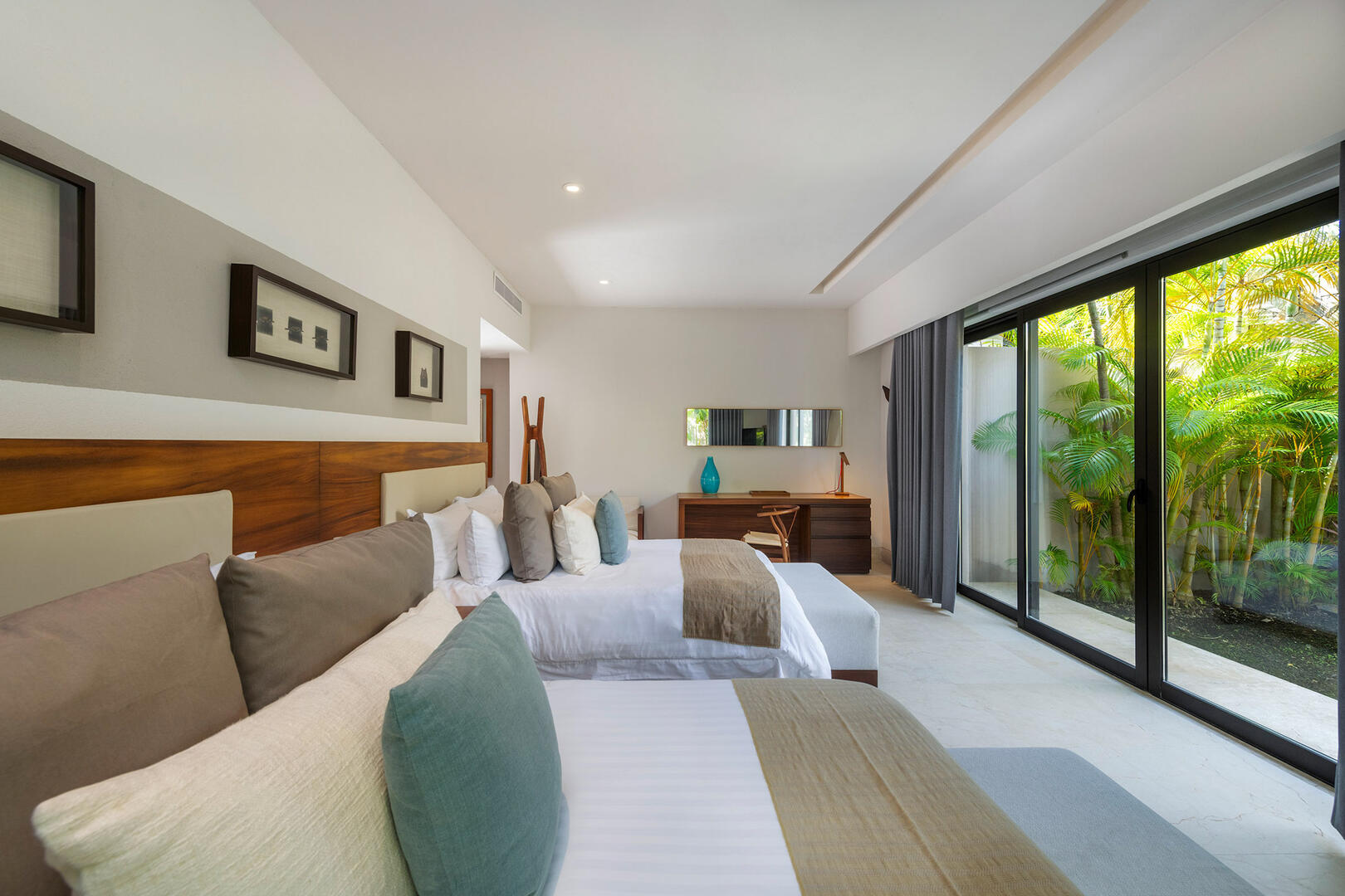 Villa Vista Hermosa, Oceanfront Punta Mita Villa with Private Beach Club Access - Photo 10