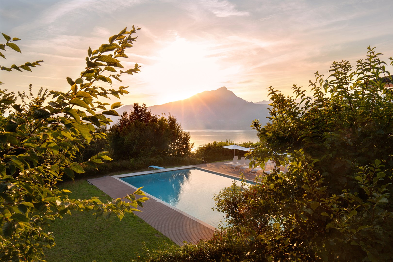 Villa Viù, Hilltop Lake Garda Villa with Private Pool, Spa and Four Double Bedrooms - Photo 13
