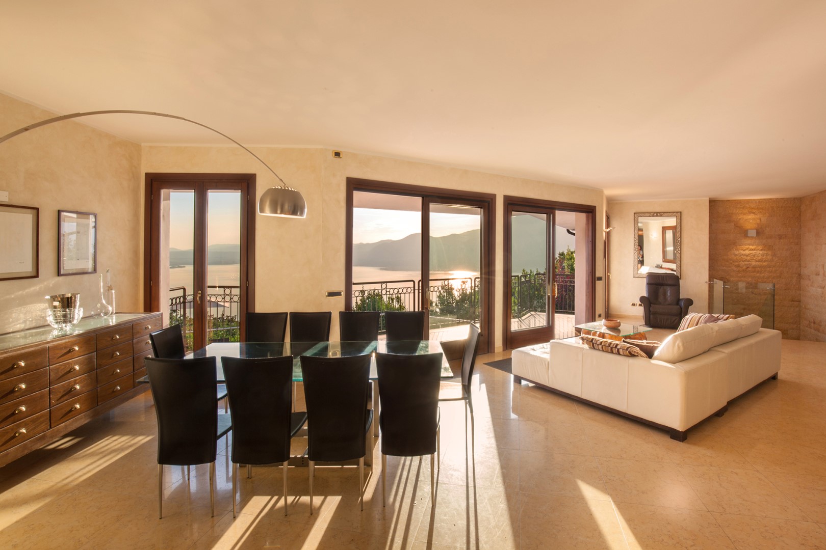 Villa Viù, Hilltop Lake Garda Villa with Private Pool, Spa and Four Double Bedrooms Gallery 2