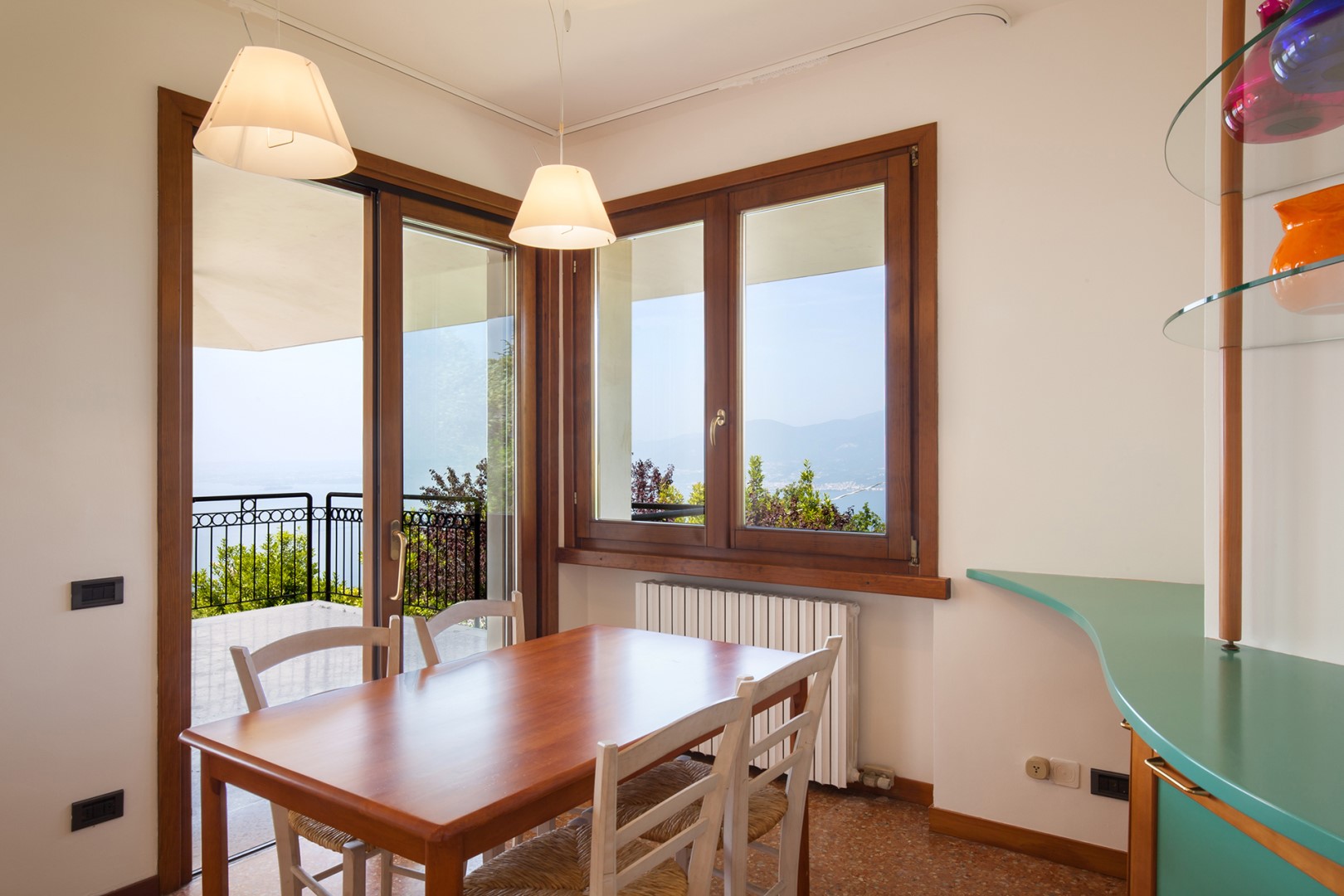 Villa Viù, Hilltop Lake Garda Villa with Private Pool, Spa and Four Double Bedrooms - Photo 42