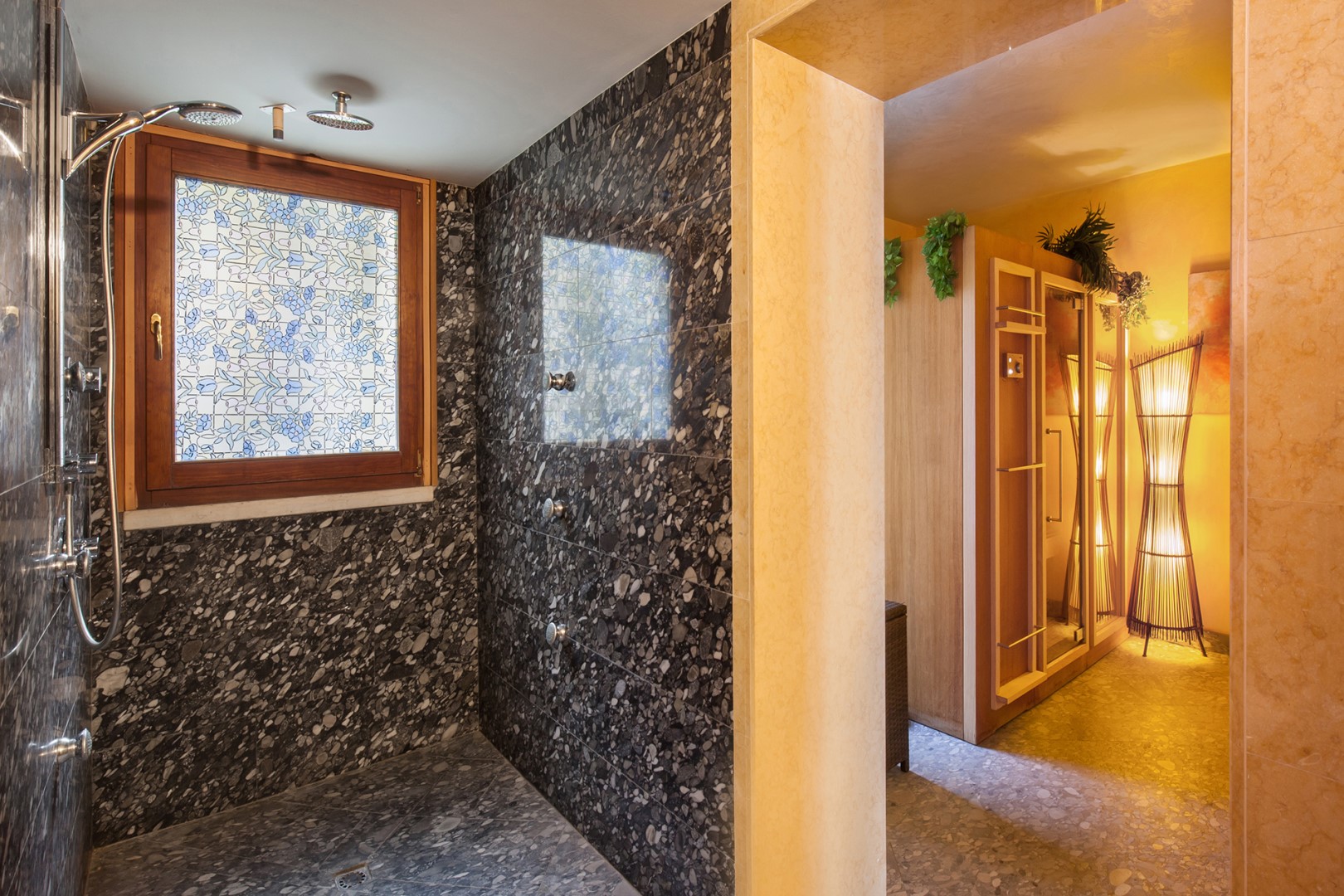 Villa Viù, Hilltop Lake Garda Villa with Private Pool, Spa and Four Double Bedrooms - Photo 54