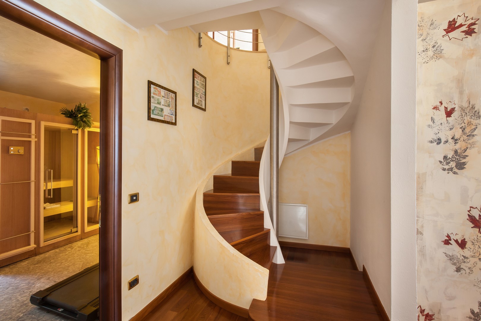 Villa Viù, Hilltop Lake Garda Villa with Private Pool, Spa and Four Double Bedrooms - Photo 55