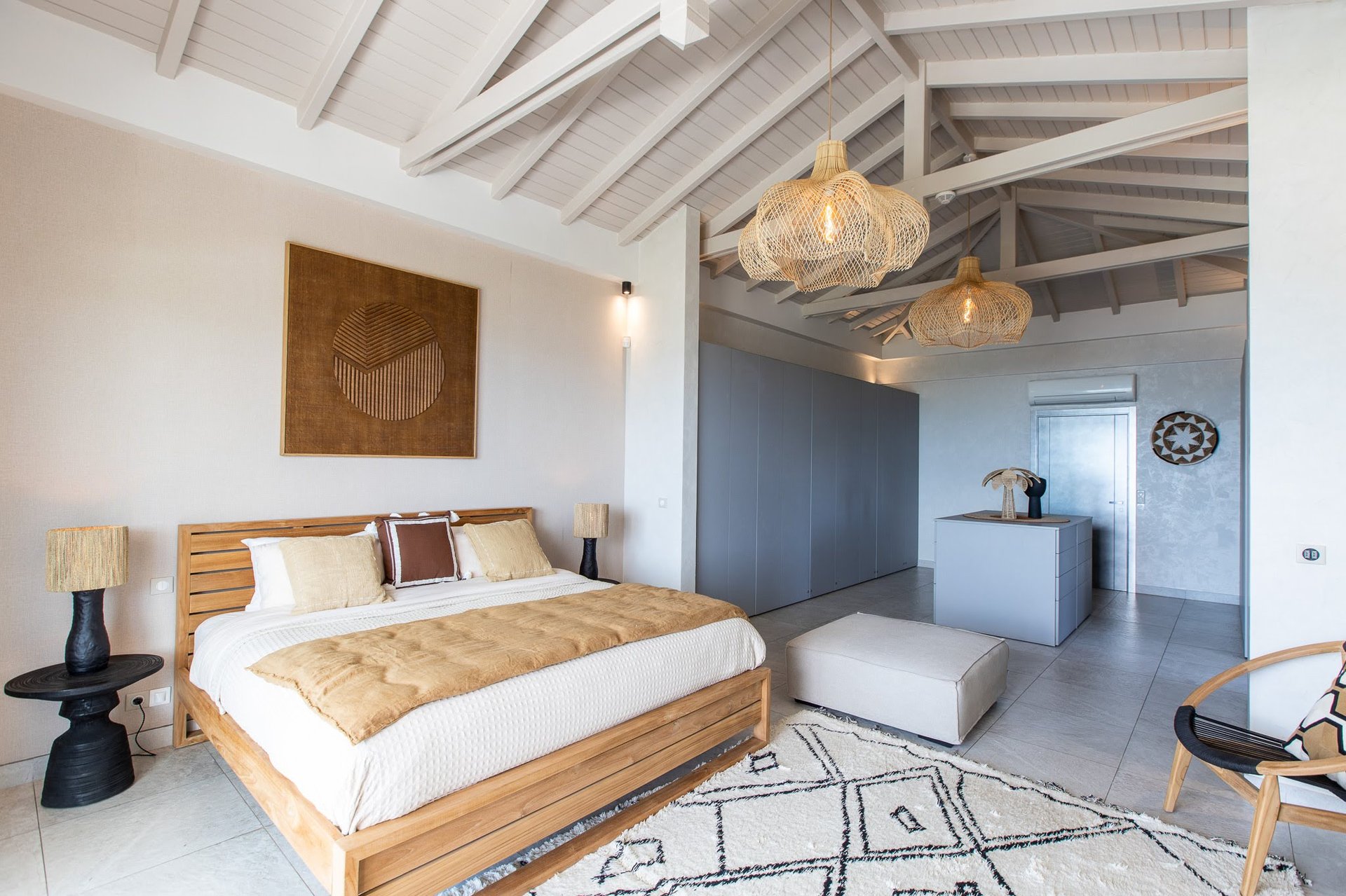 Villa Vogue Art, Five King Suites with Pinel Island Views in Cul de Sac - Photo 25