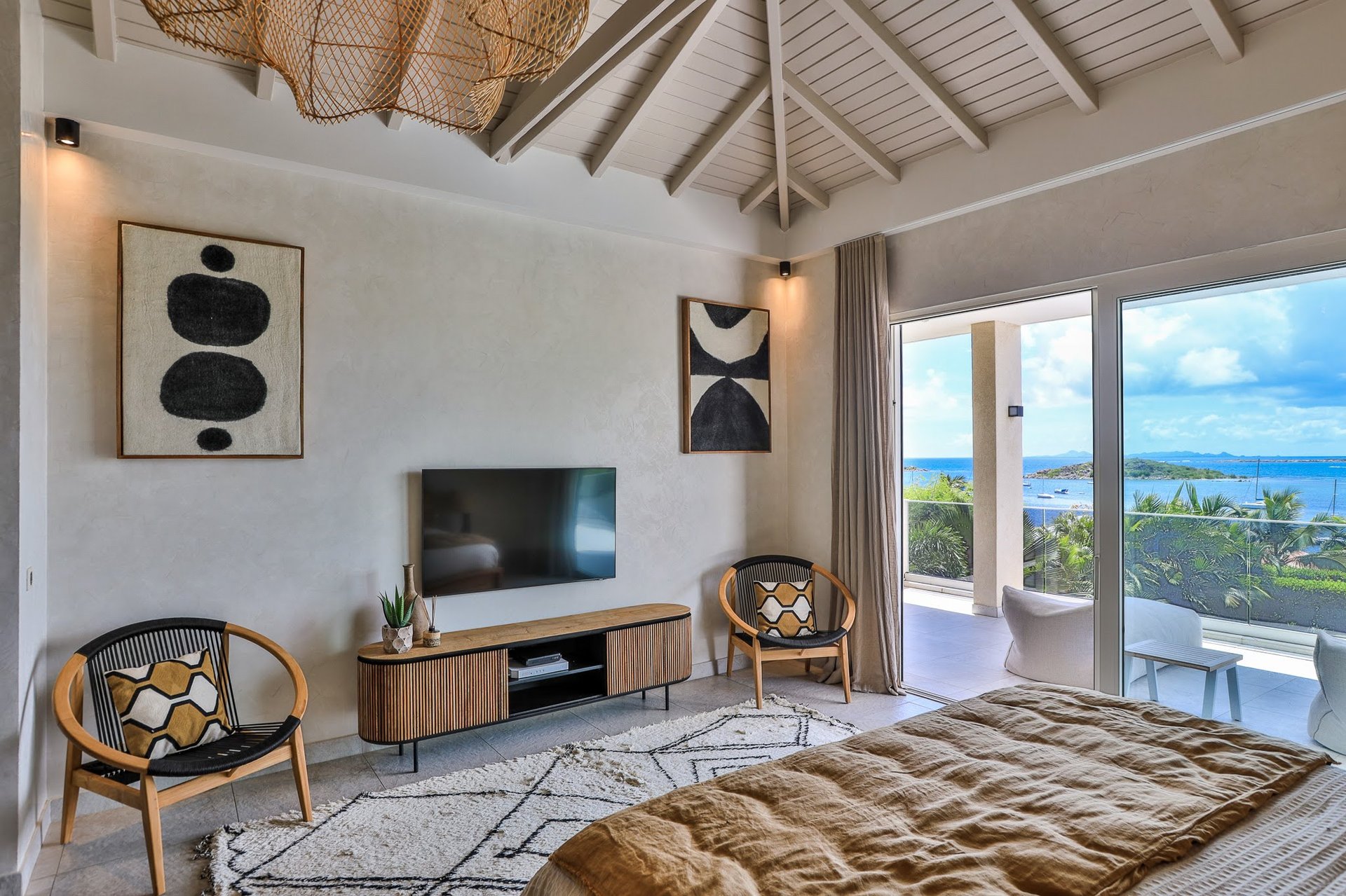 Villa Vogue Art, Five King Suites with Pinel Island Views in Cul de Sac - Photo 27