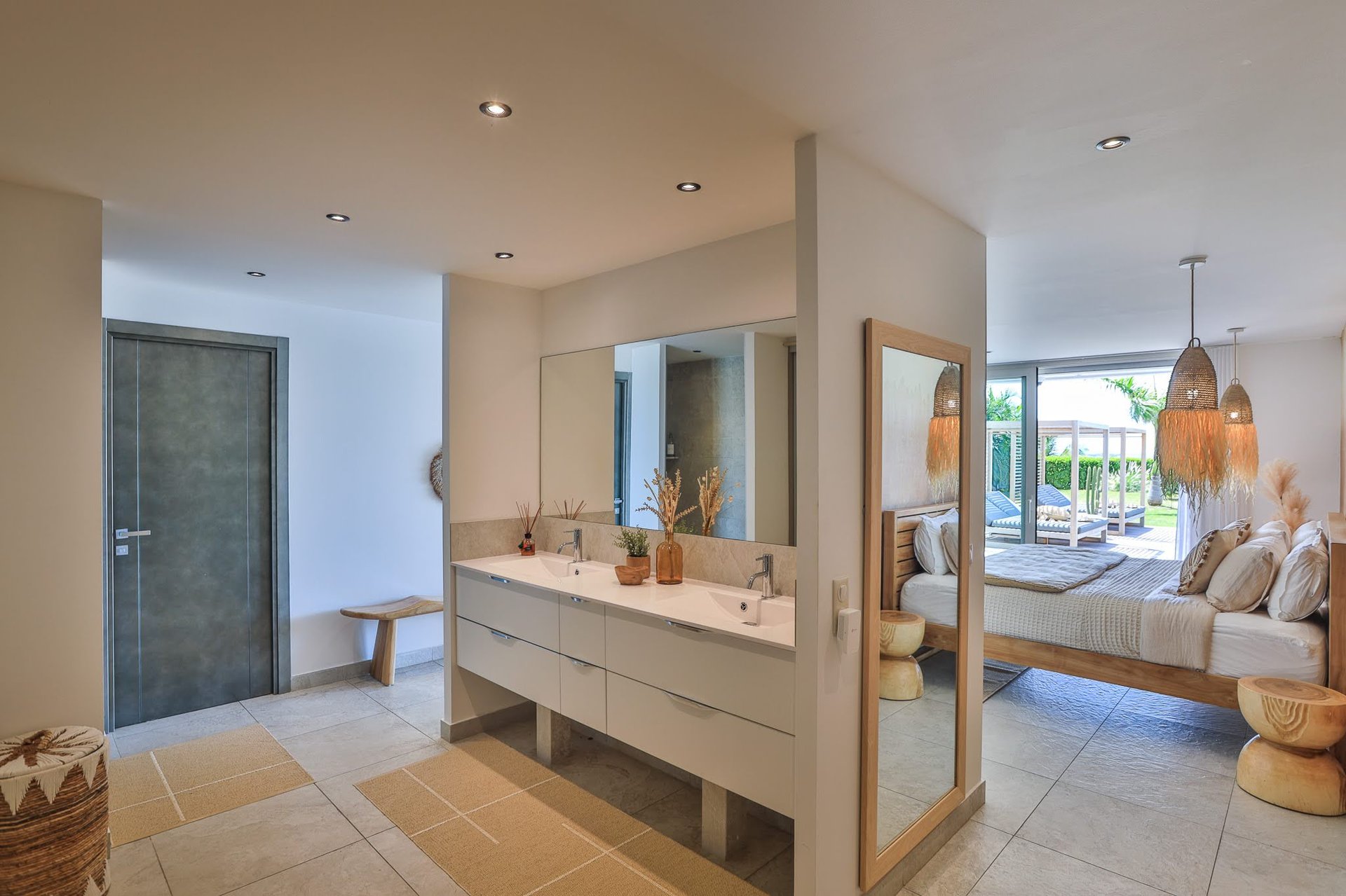 Villa Vogue Art, Five King Suites with Pinel Island Views in Cul de Sac - Photo 40