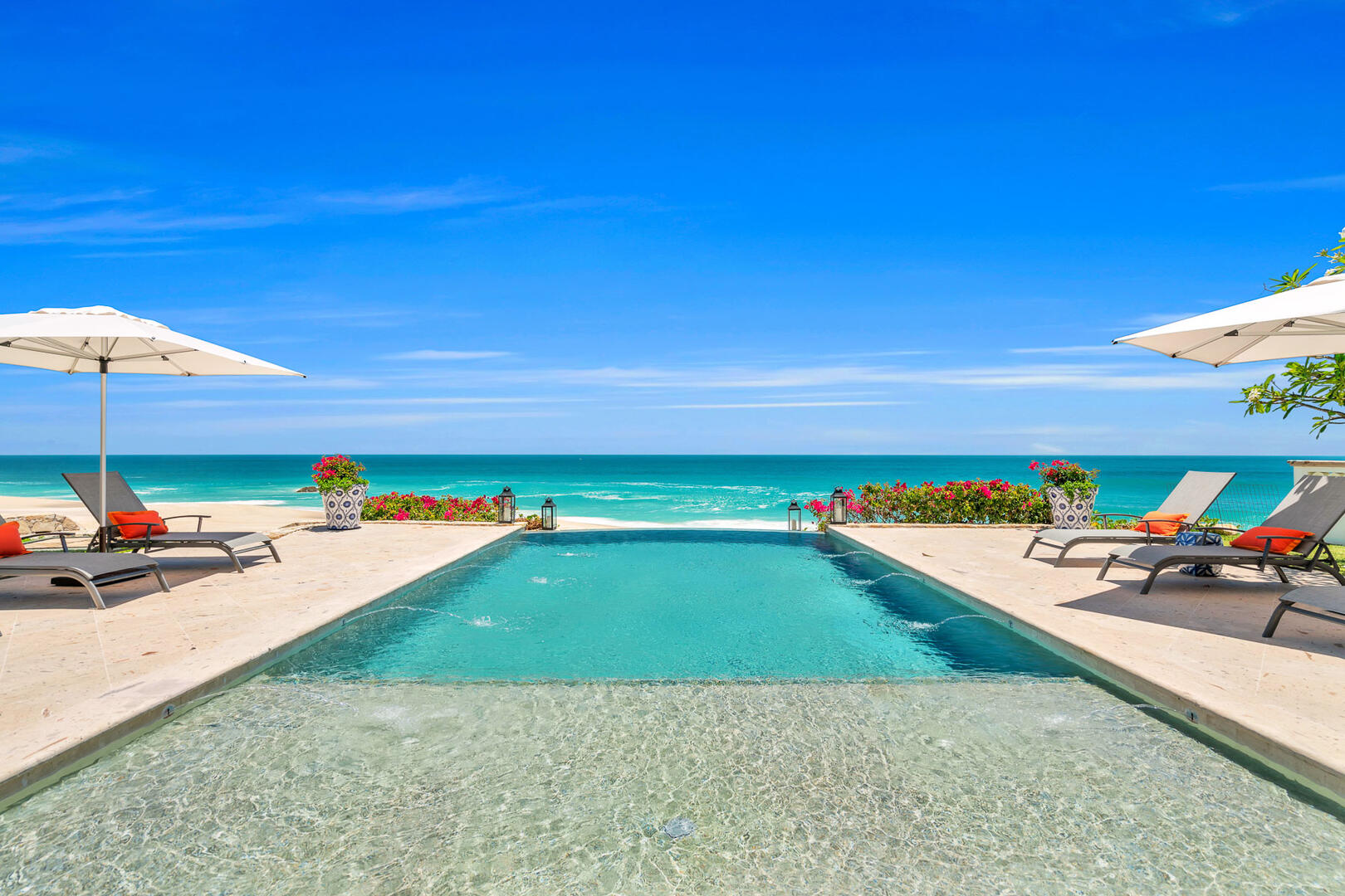 Villas del Mar 313 Beachfront Palmilla Villa with Private Sand Access - Photo 8