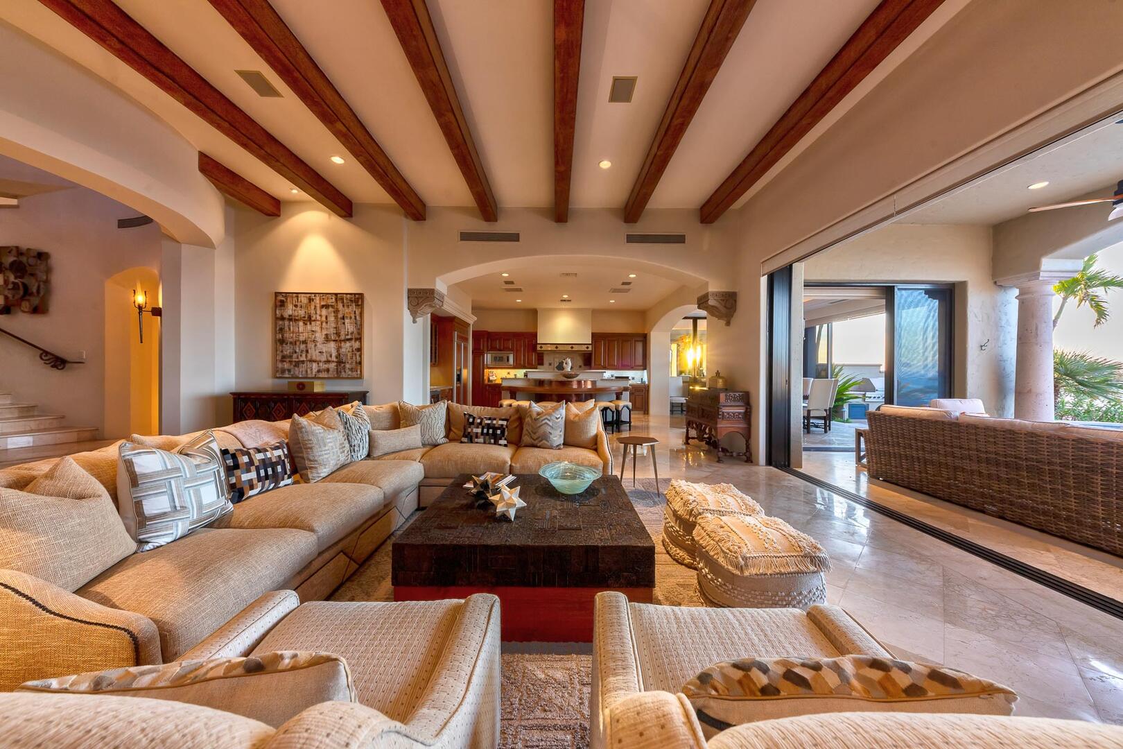 Villas del Mar 369, Ocean-View Palmilla Villa with Butler, Cook and Golf Cart Gallery 1