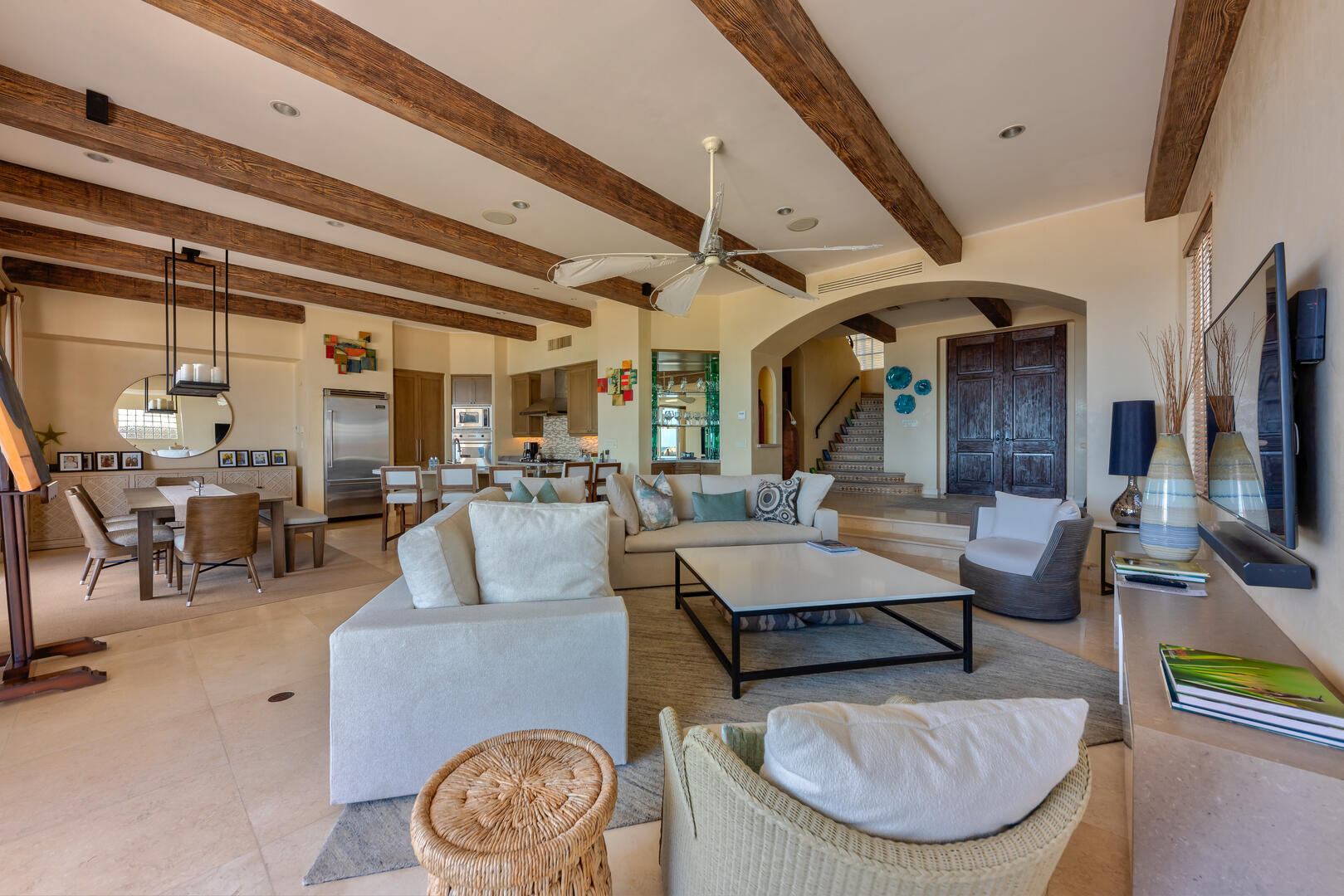 Villas Del Mar 471, Palmilla Beachfront Villa with Private Pool and Chef Gallery 1